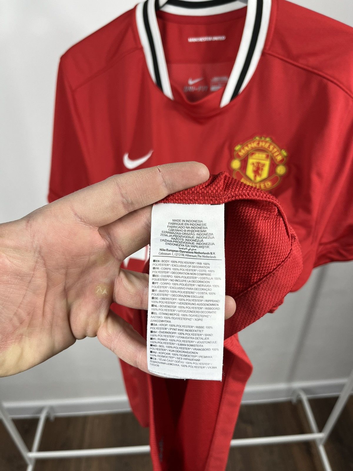 Nike Manchester United Nike Home Jersey 2011 Red AON Dri Fit Size US L / EU 52-54 / 3 - 8 Thumbnail