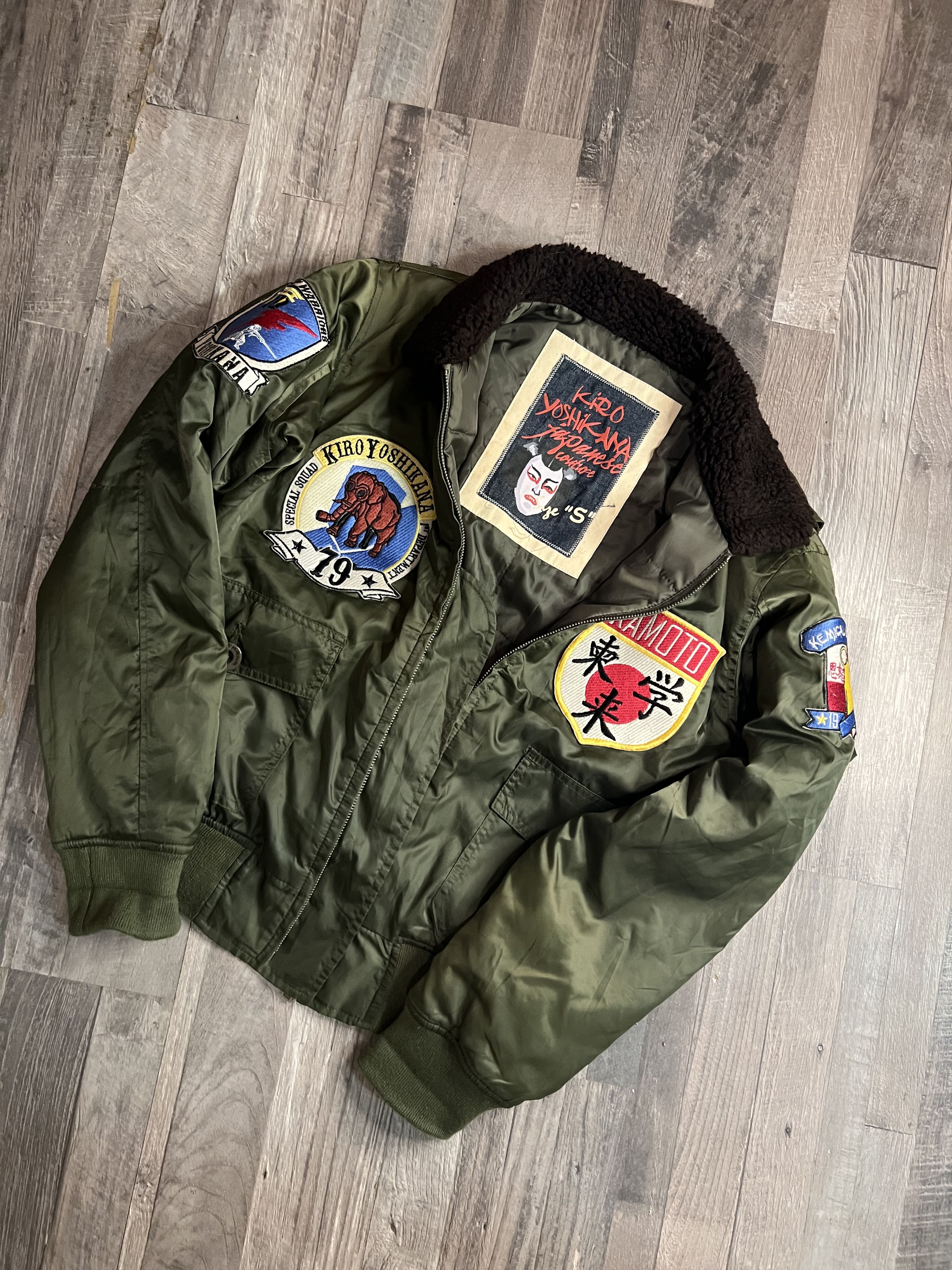 【TUOMIO】OVERSIZED FLEECE BOMBER ★韓国人気★ 追跡付 YOKE 新作SPREY PRINTED BOMBER JACKET style.2024.8.23 | 5251