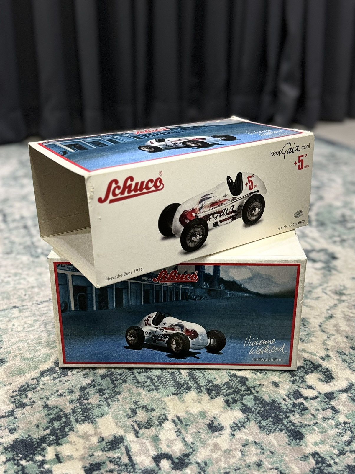 Vivienne Westwood VTG 2012 LIMITED VIVIENNE WESTWOOD x SCHUCO DIECAST MODEL Size ONE SIZE - 10 Thumbnail