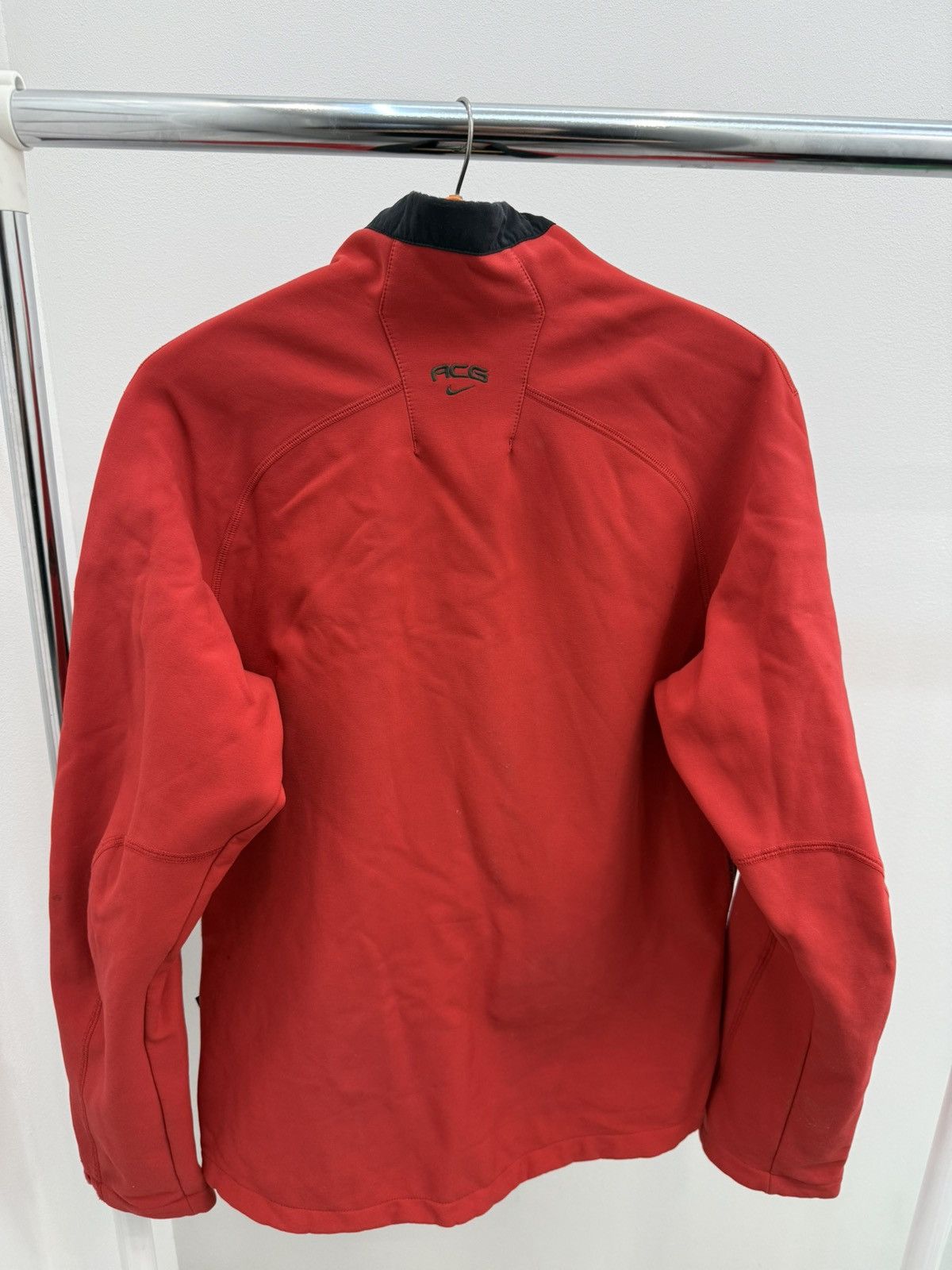 Nike ACG Nike ACG Red Technical Track Light Softshell Jacket Size US M / EU 48-50 / 2 - 2 Thumbnail