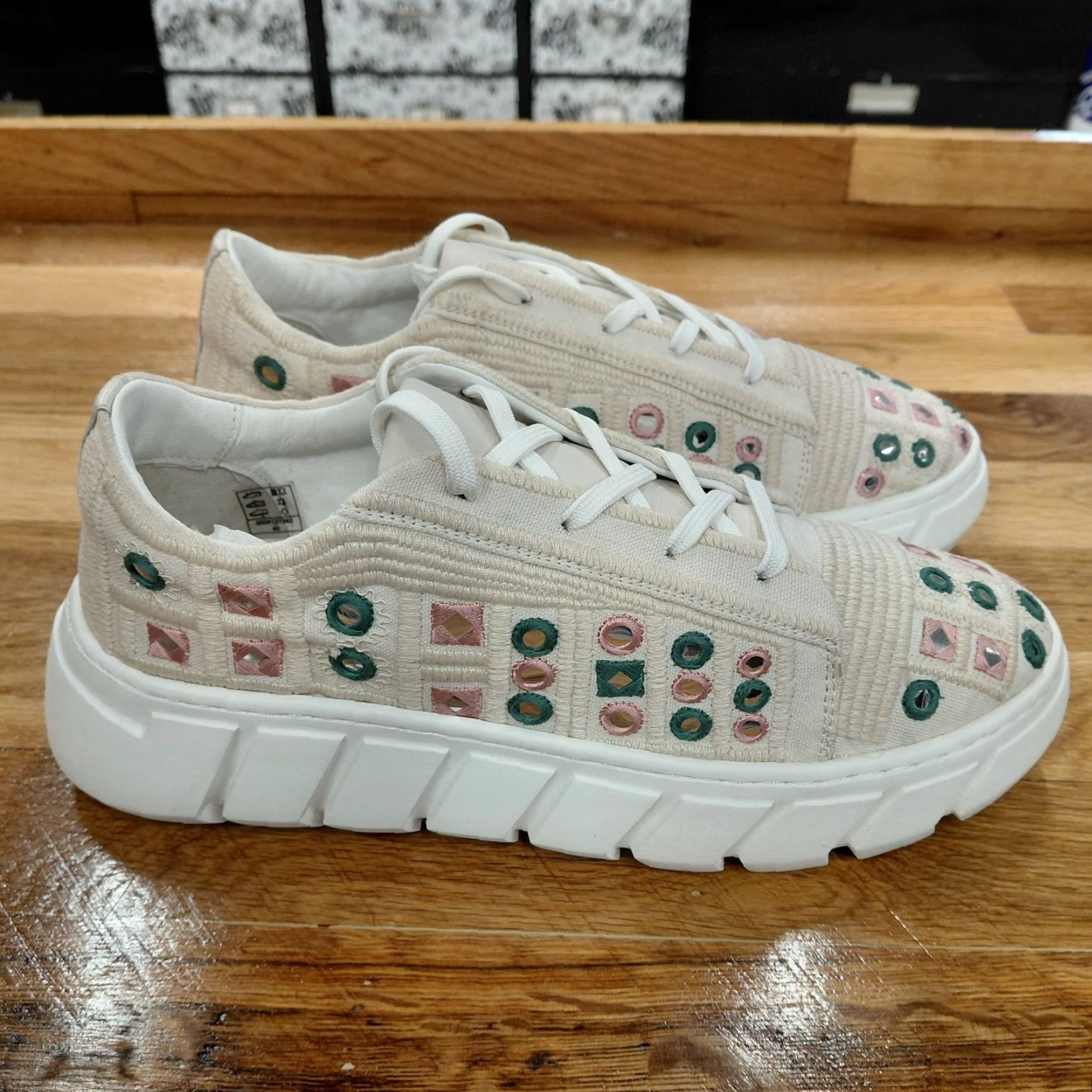 Free People Free People Catch Me If You Can Women 40 US 9.5 Multicolor Floral Crochet Sneakers Mirror Combo Sneaker Womens Size US 10.5 / IT 40.5 - 2 Thumbnail