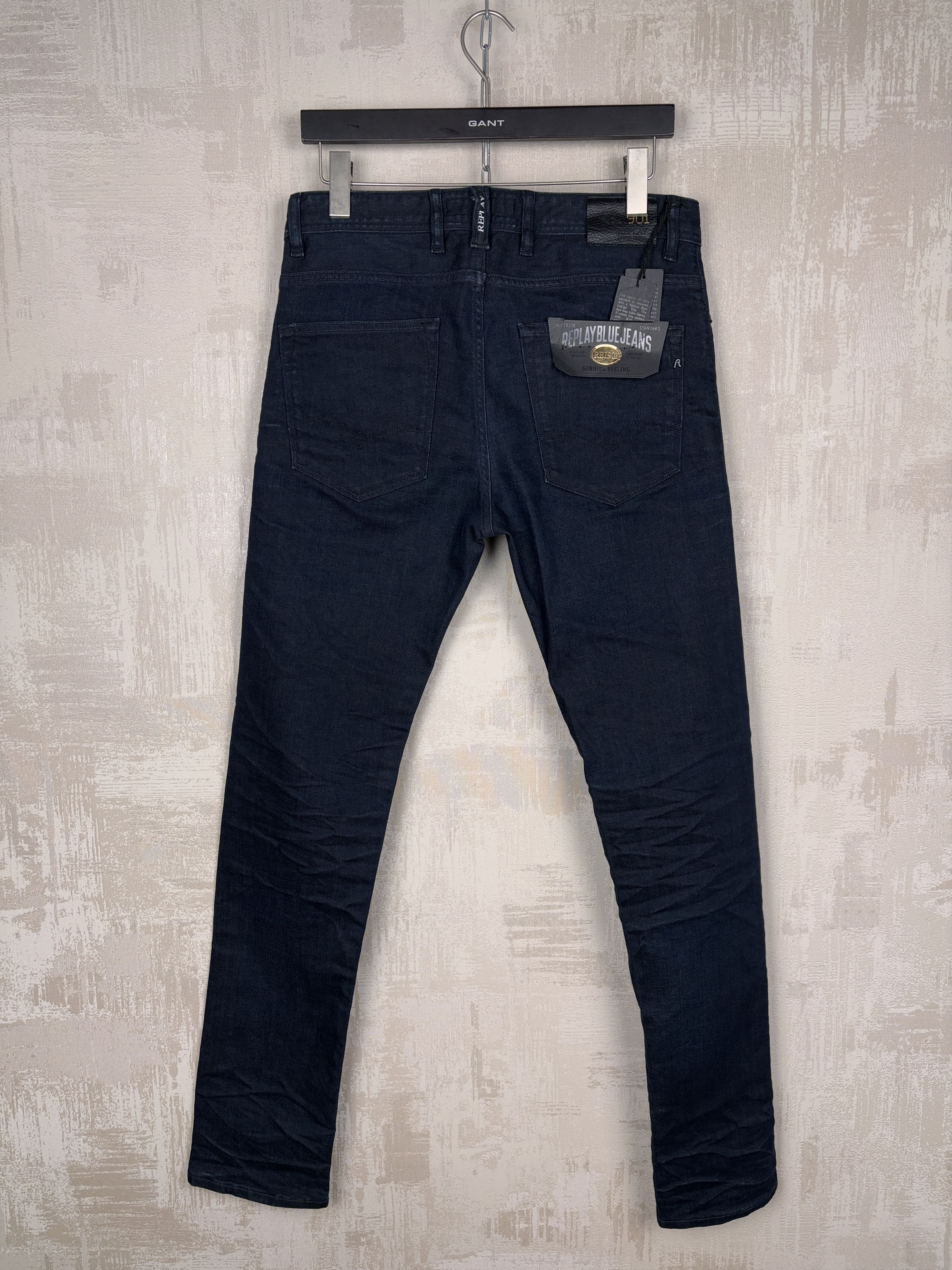 Replay Replay RBJ 901 Taper Jeans W 32 / L 34 Dark Blue RRP £ 125 Size US 32 / EU 48 - 2 Thumbnail