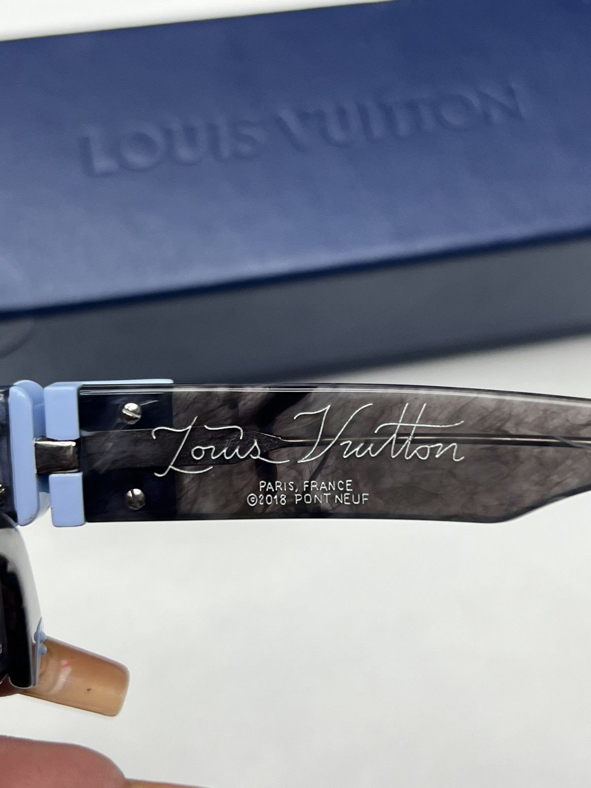 Louis Vuitton Louis Vuitton Dayton Glasses Size ONE SIZE - 14 Thumbnail