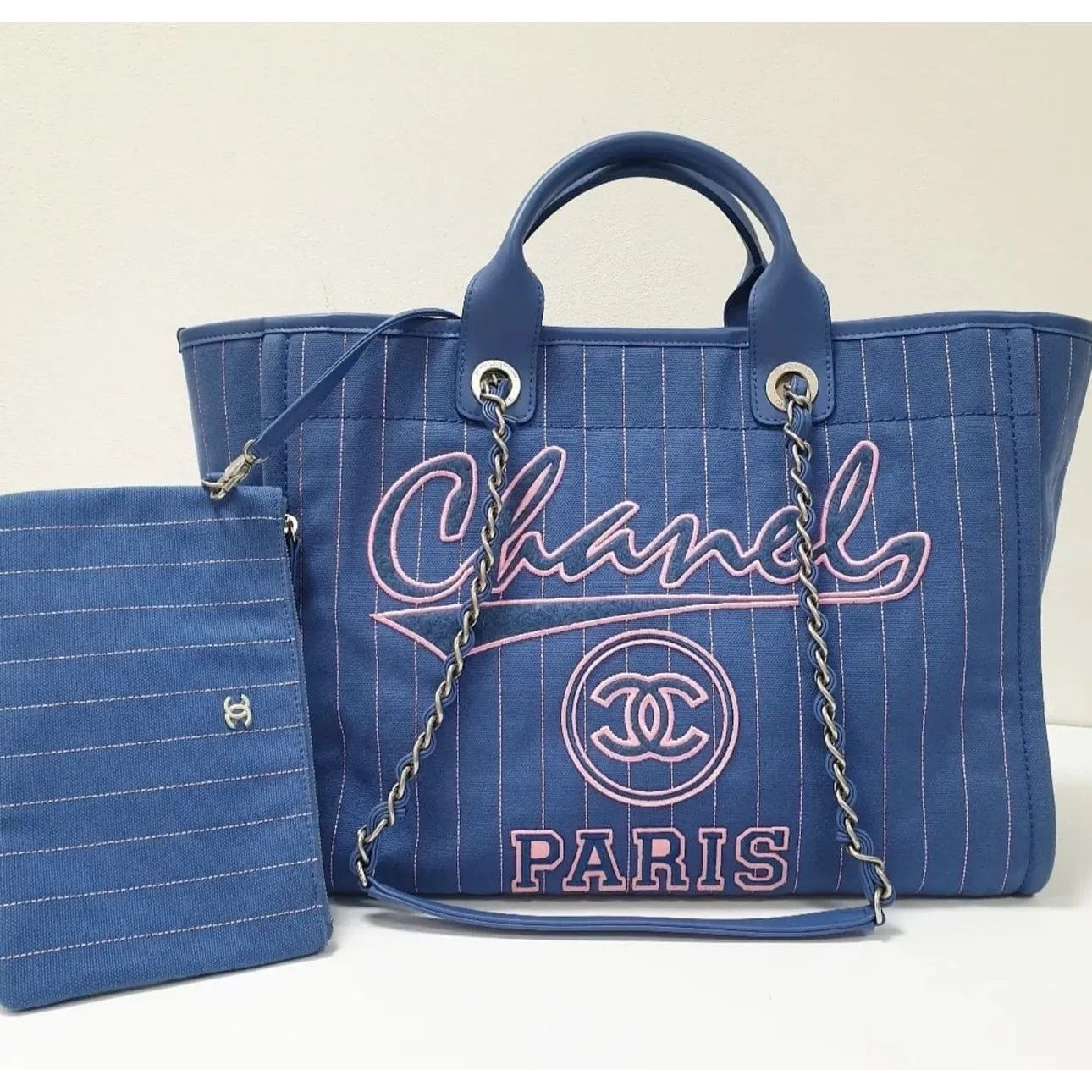Chanel Chanel Deauville Tote Pinstripe Cotton Medium Size ONE SIZE - 1 Thumbnail
