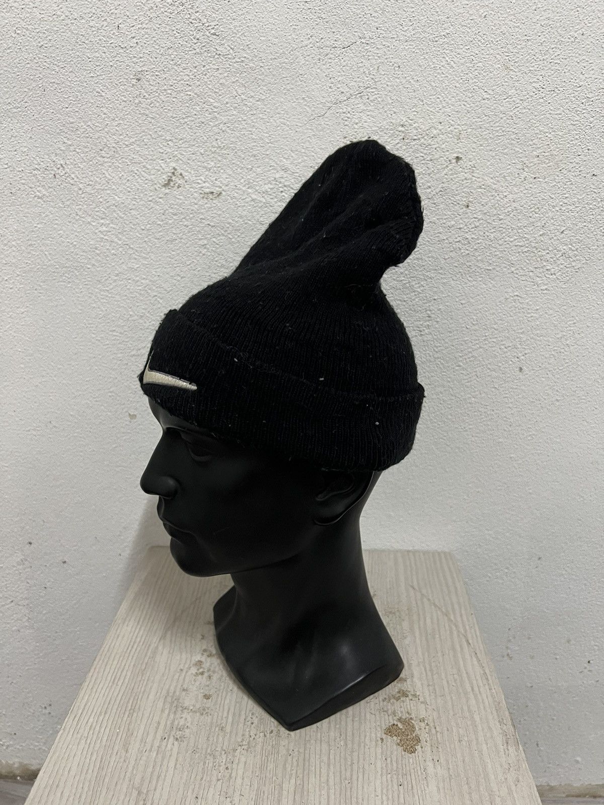 Nike Vintage Nike Swoosh Beanie Hat Size ONE SIZE - 3 Thumbnail