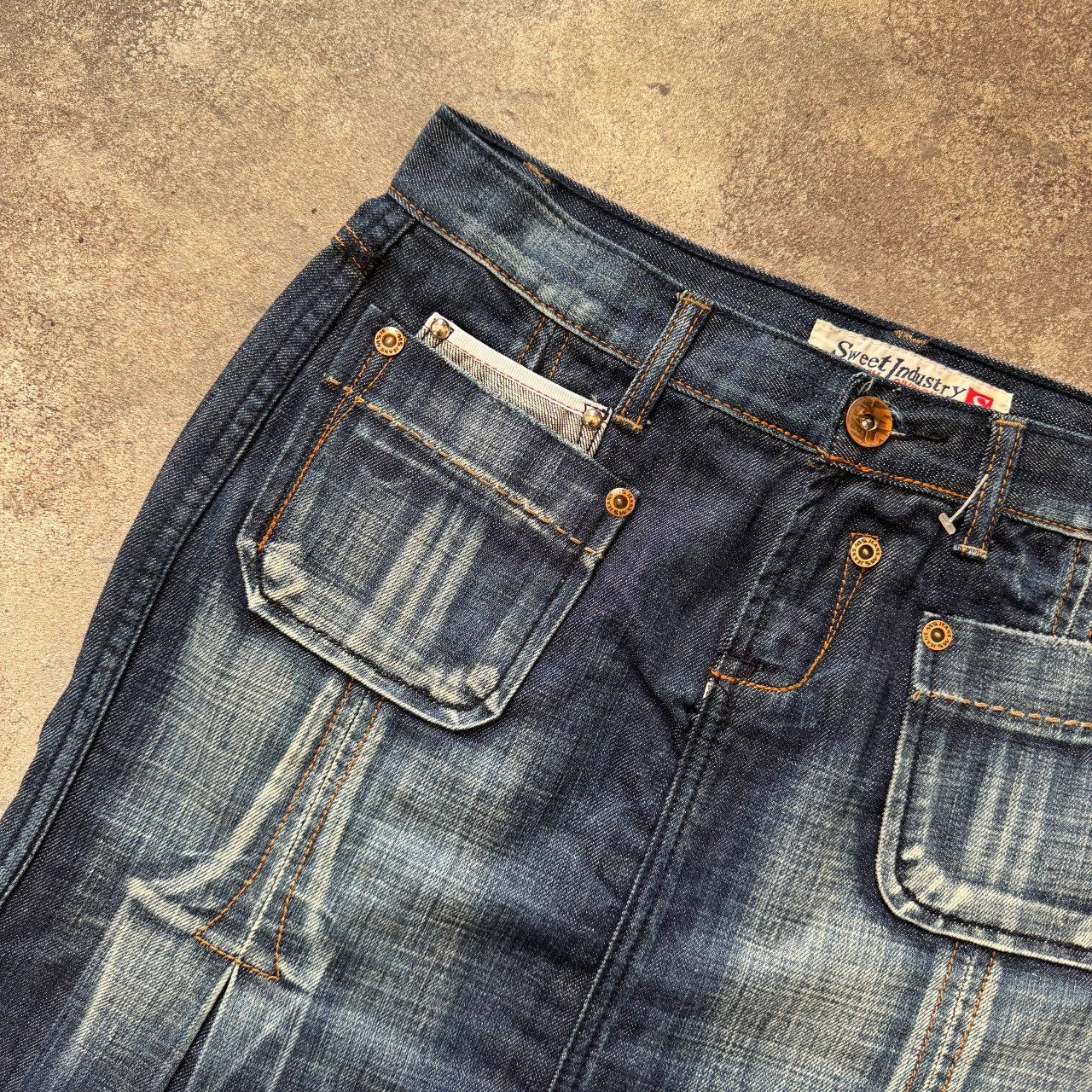 20471120 Diesel Style Vintage Y2K Washed Denim Skirt Size 28" / US 6 / IT 42 - 3 Thumbnail