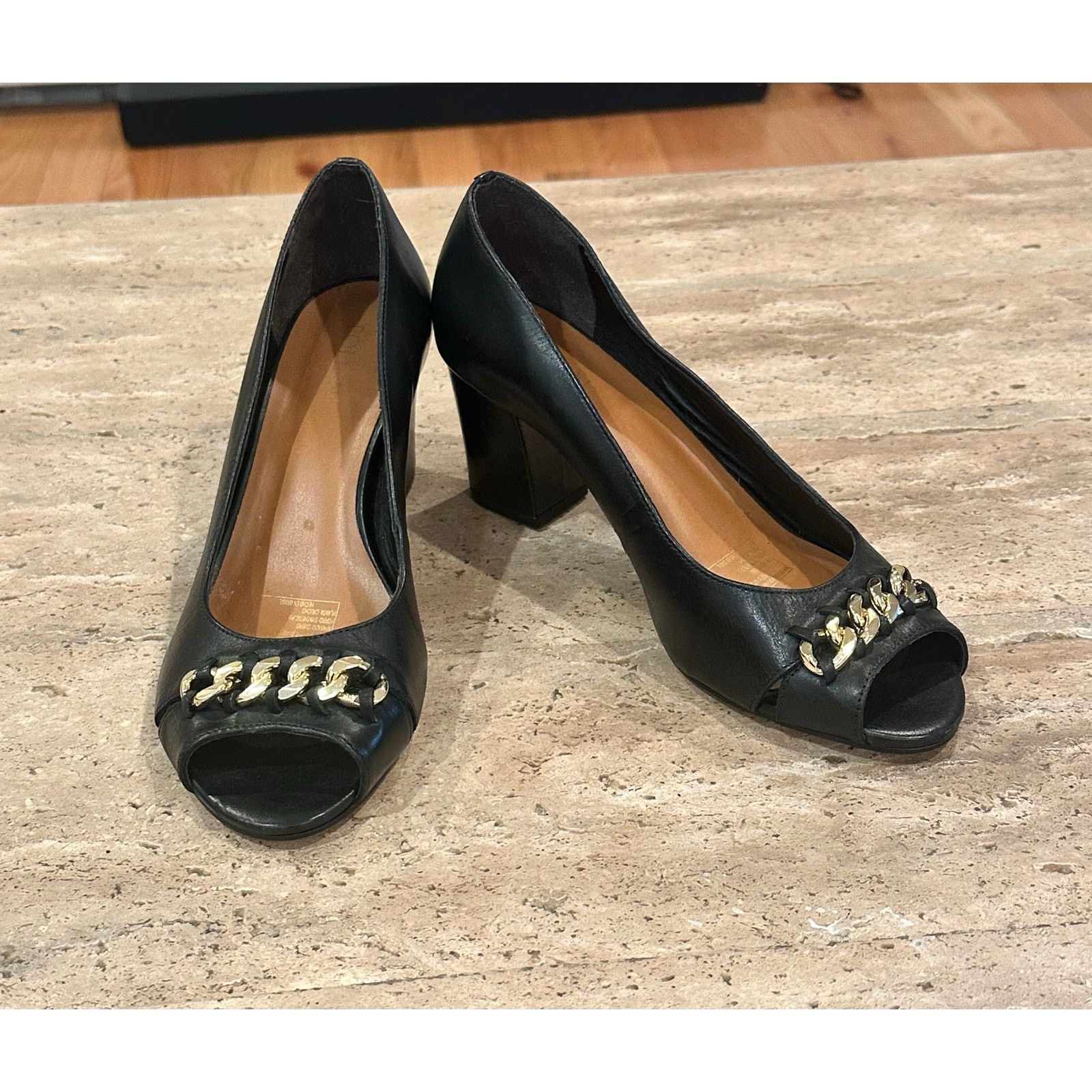 Pollini Pollini Peep Toe Block Heel Pump Black Leather size 39 / 8.5 Size US 8.5 / IT 38.5 - 1 Thumbnail