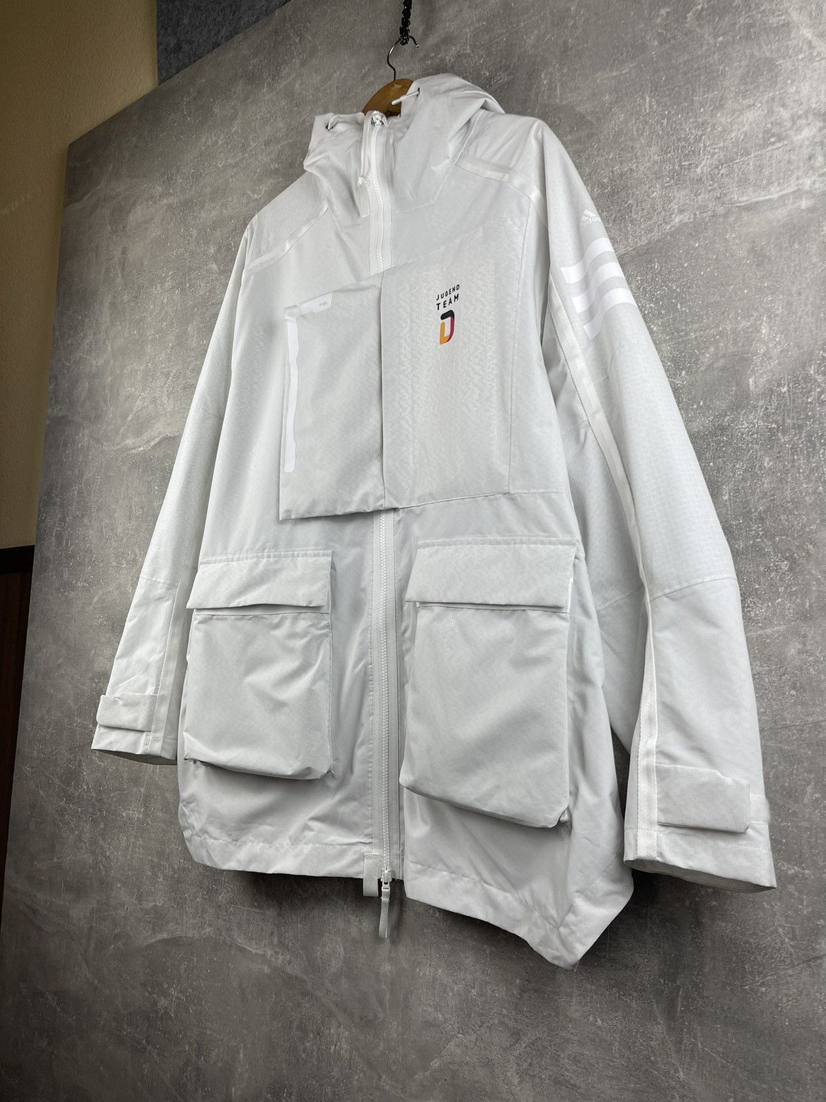 Adidas Adidas Germany Jugend Team Jacket | White Hooded Windbreaker Size US XL / EU 56 / 4 - 3 Thumbnail