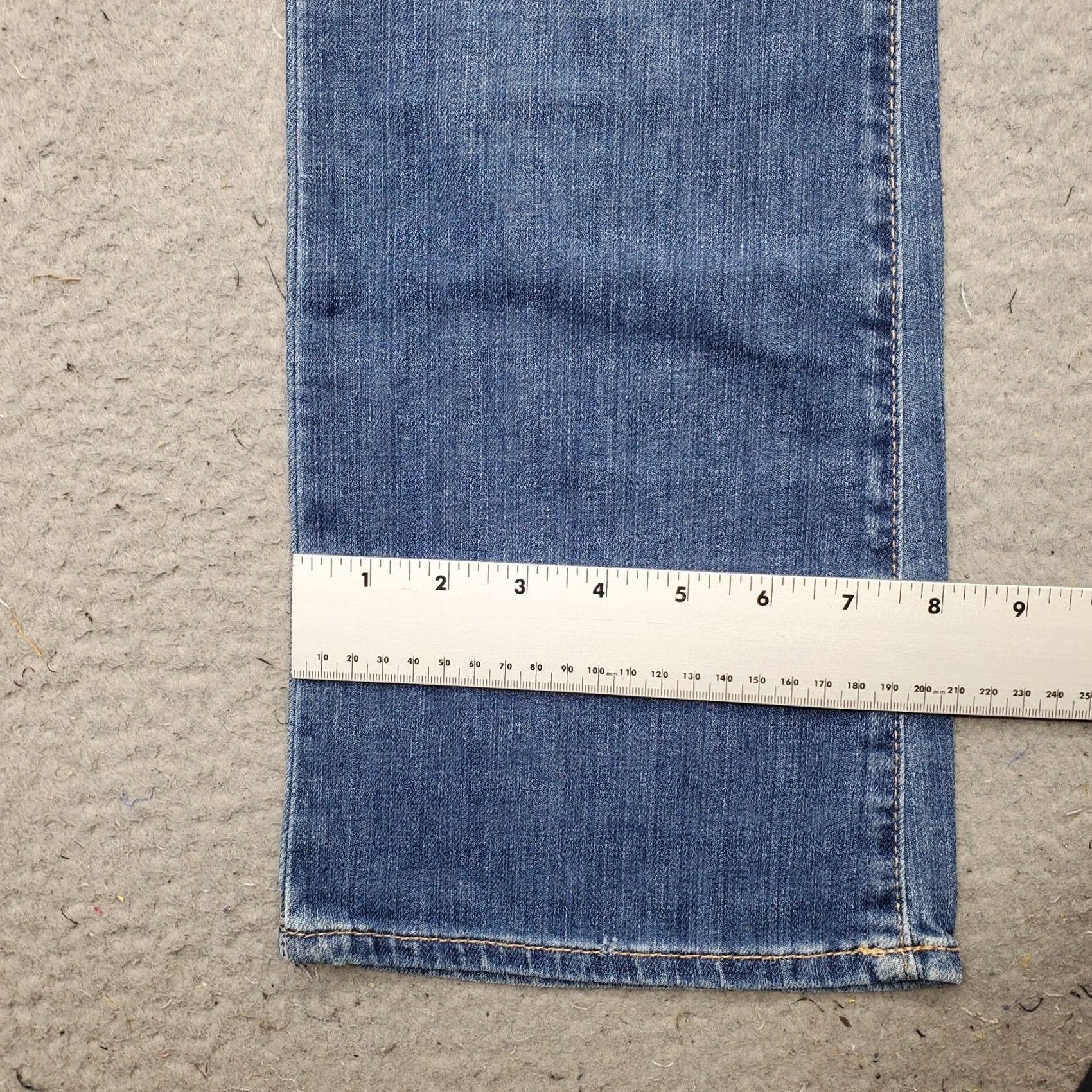 Lucky Brand Lucky Brand Jeans Womens Flared Leg Blue Denim Stretch 8/29 Short Inseam Faded Size 30" / US 8 / IT 44 - 5 Thumbnail