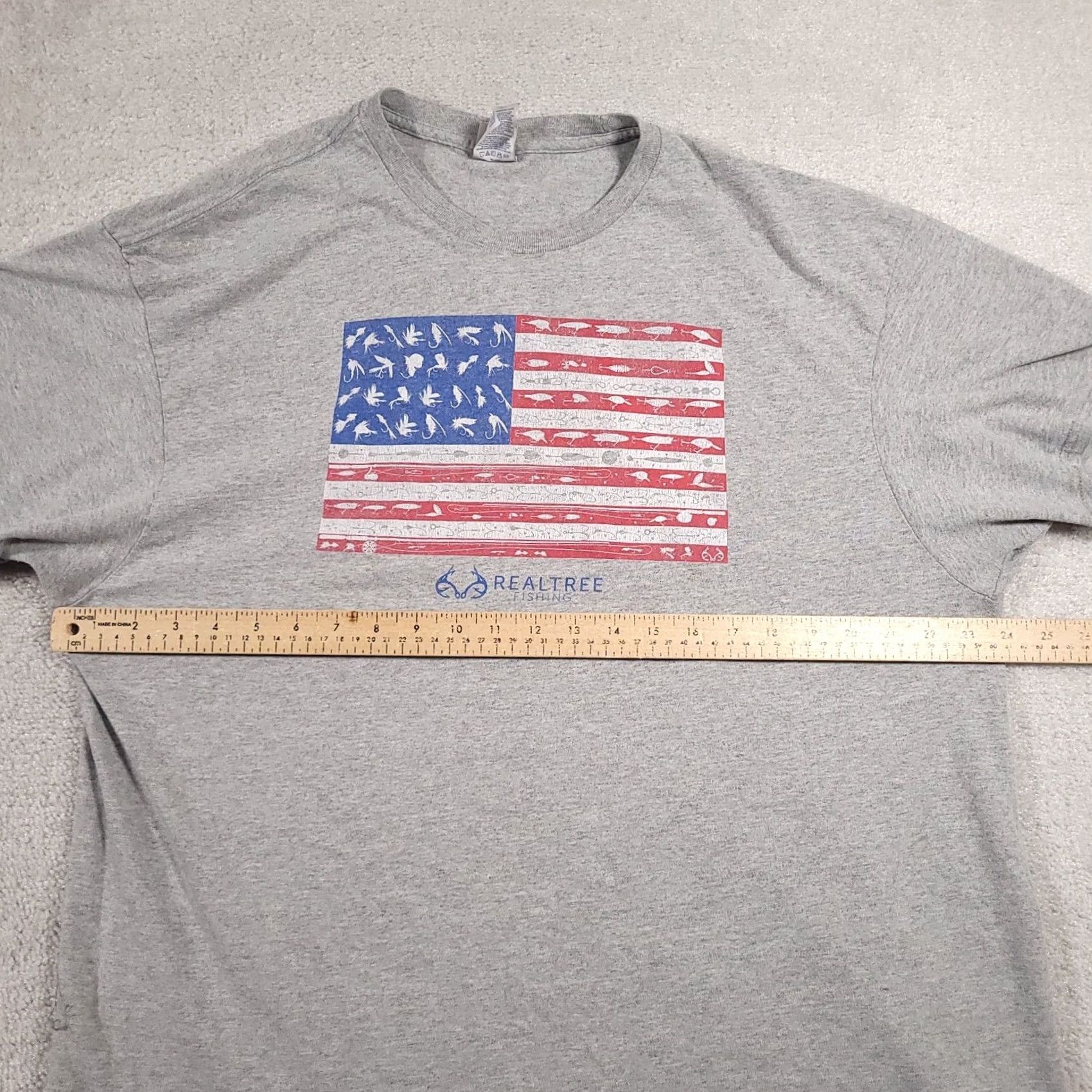 Delta VINTAGE RealTree Fishing T-Shirt Mens 2XL Gray American Flag Outdoors Camp Size US XXL / EU 58 / 5 - 6 Thumbnail