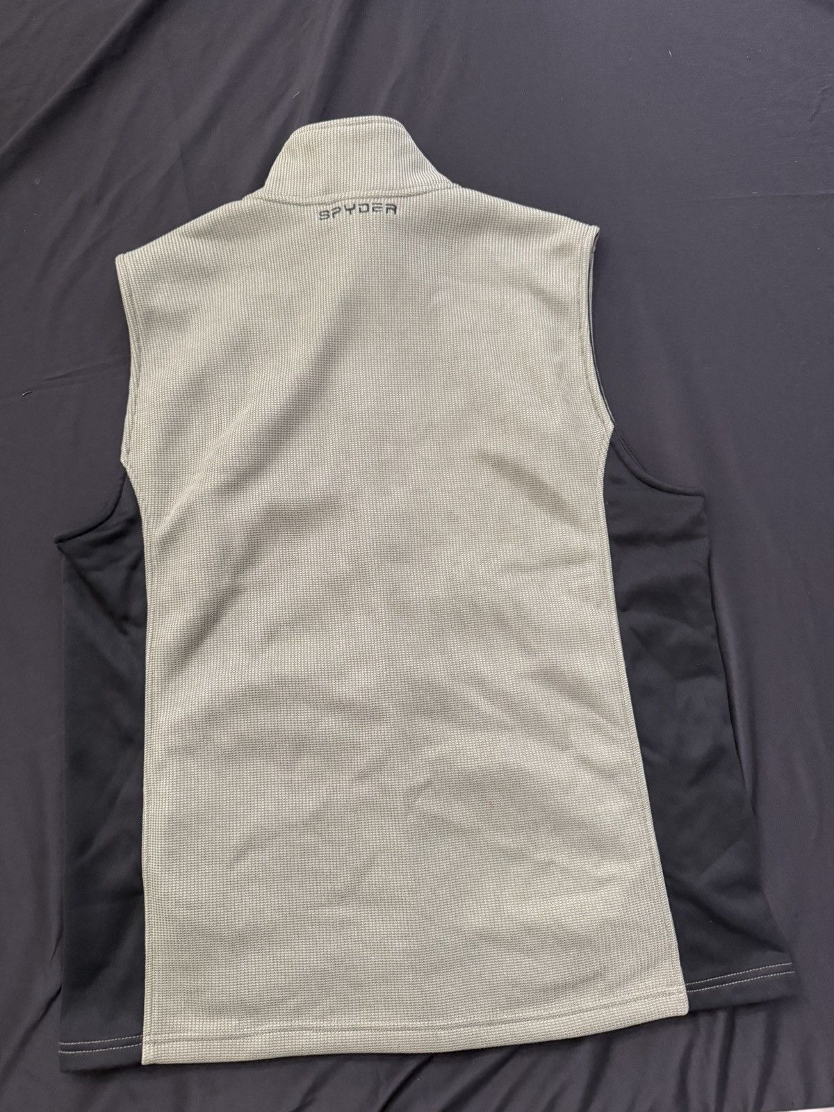 Spyder Spyder vest beige and black size medium Size US M / EU 48-50 / 2 - 4 Thumbnail