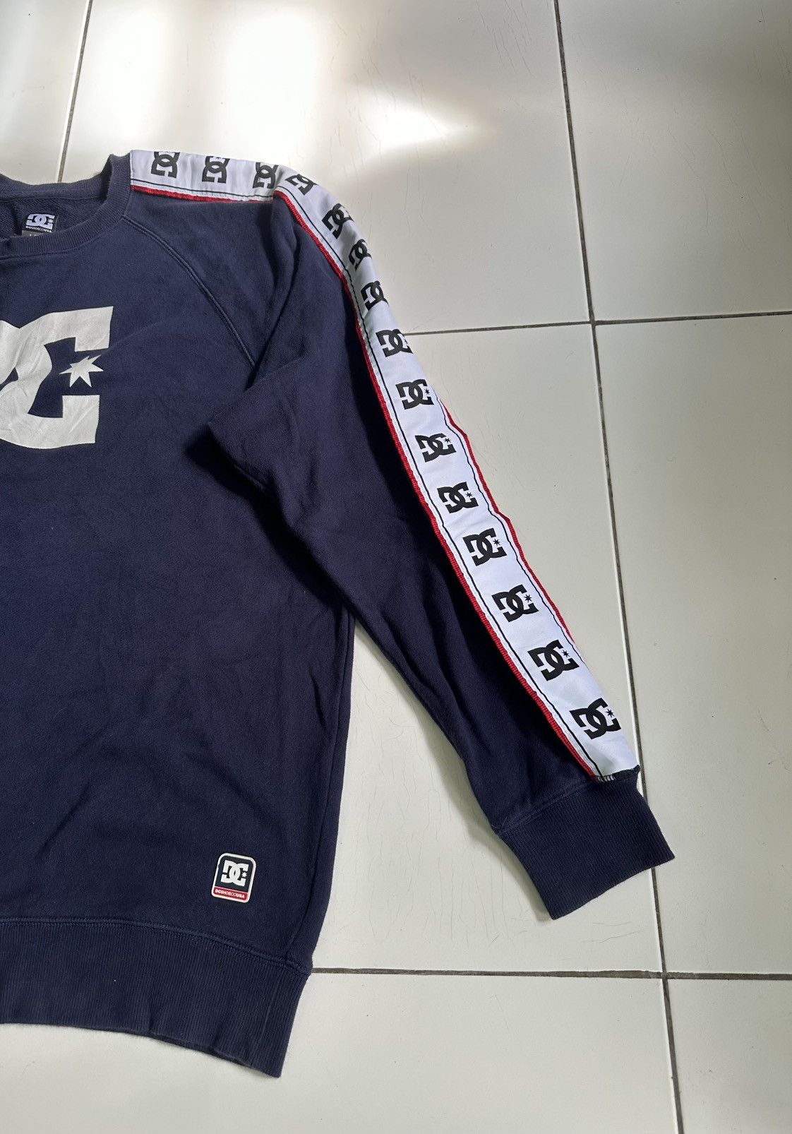 DC Dcshoecousa Tags Crewneck Size US L / EU 52-54 / 3 - 3 Thumbnail