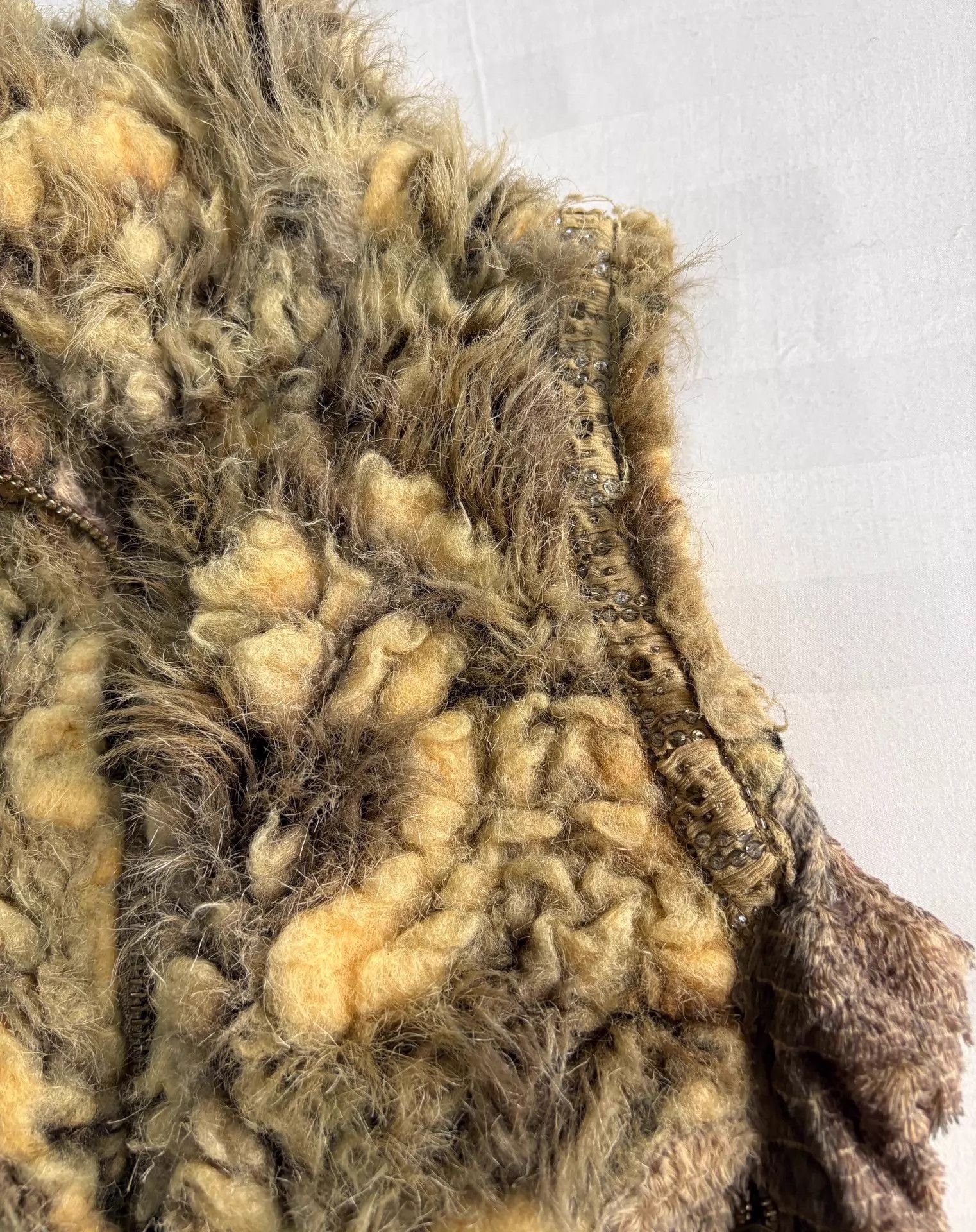 Other Vintage Japanese Visual Kei Faux Fur Vest 36 Slim Shoulder Cuff Rhinestone Side Animal Leather Trim Size XS / US 0-2 / IT 36-38 - 6 Thumbnail