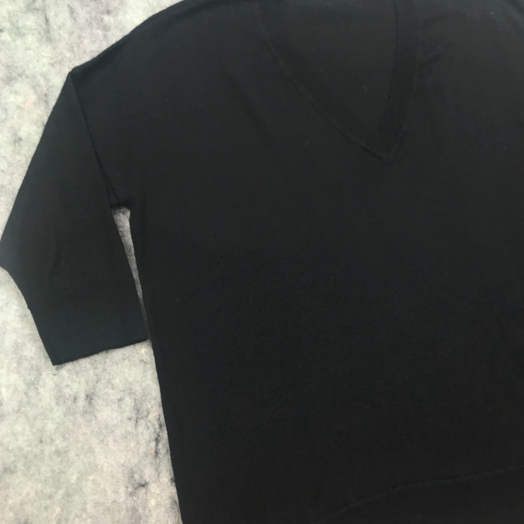 Vintage VINTAGE The Limited Womens Sweater Pullover Short Sleeve V-Neck Merino Wool Blend Black Large 1/2 Sleeve 90s Womens Size L / US 10 / IT 46 - 4 Thumbnail