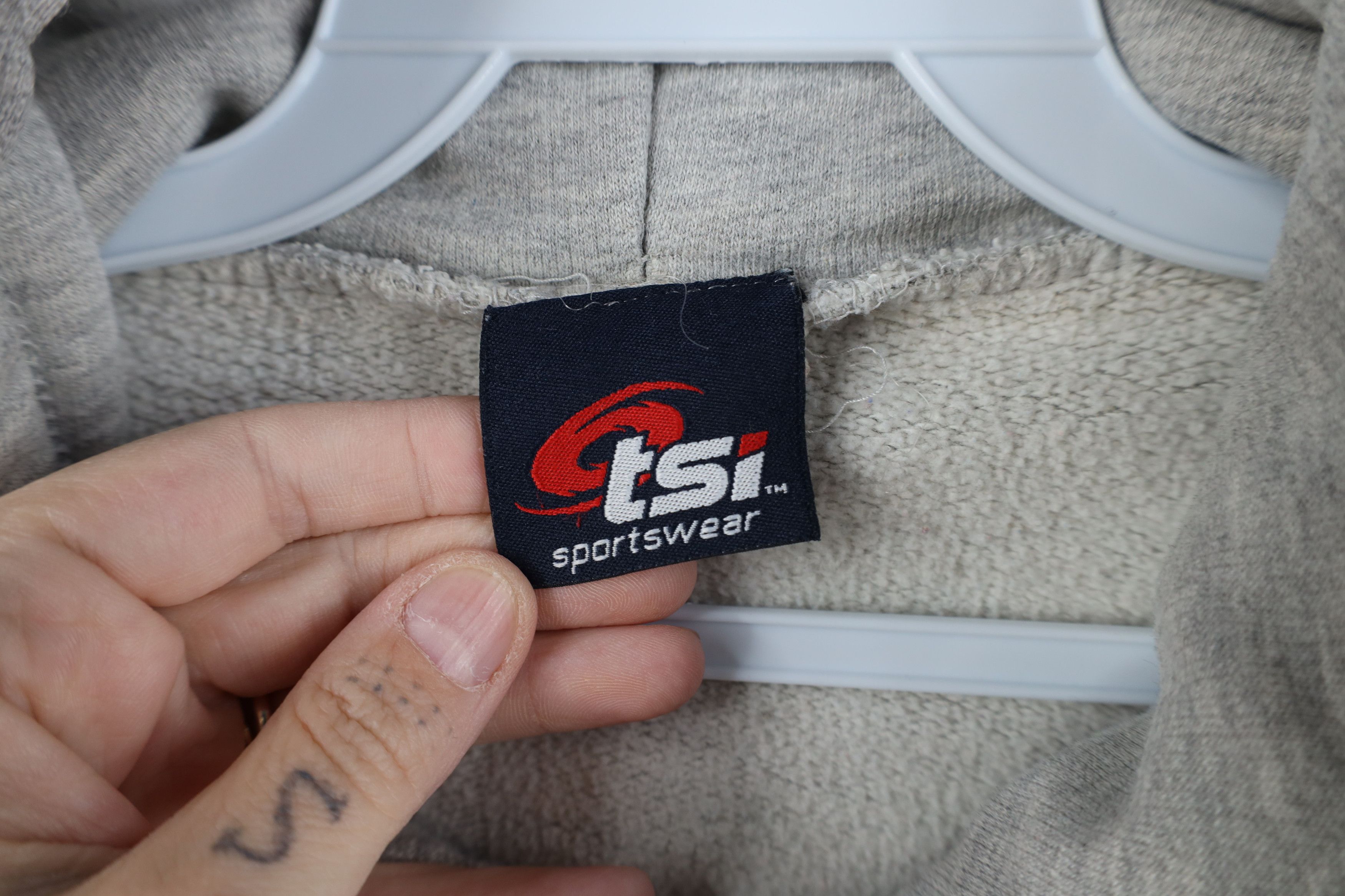 Vintage Vintage 90s Ohio State University Hoodie Sweatshirt Gray Size US M / EU 48-50 / 2 - 4 Thumbnail