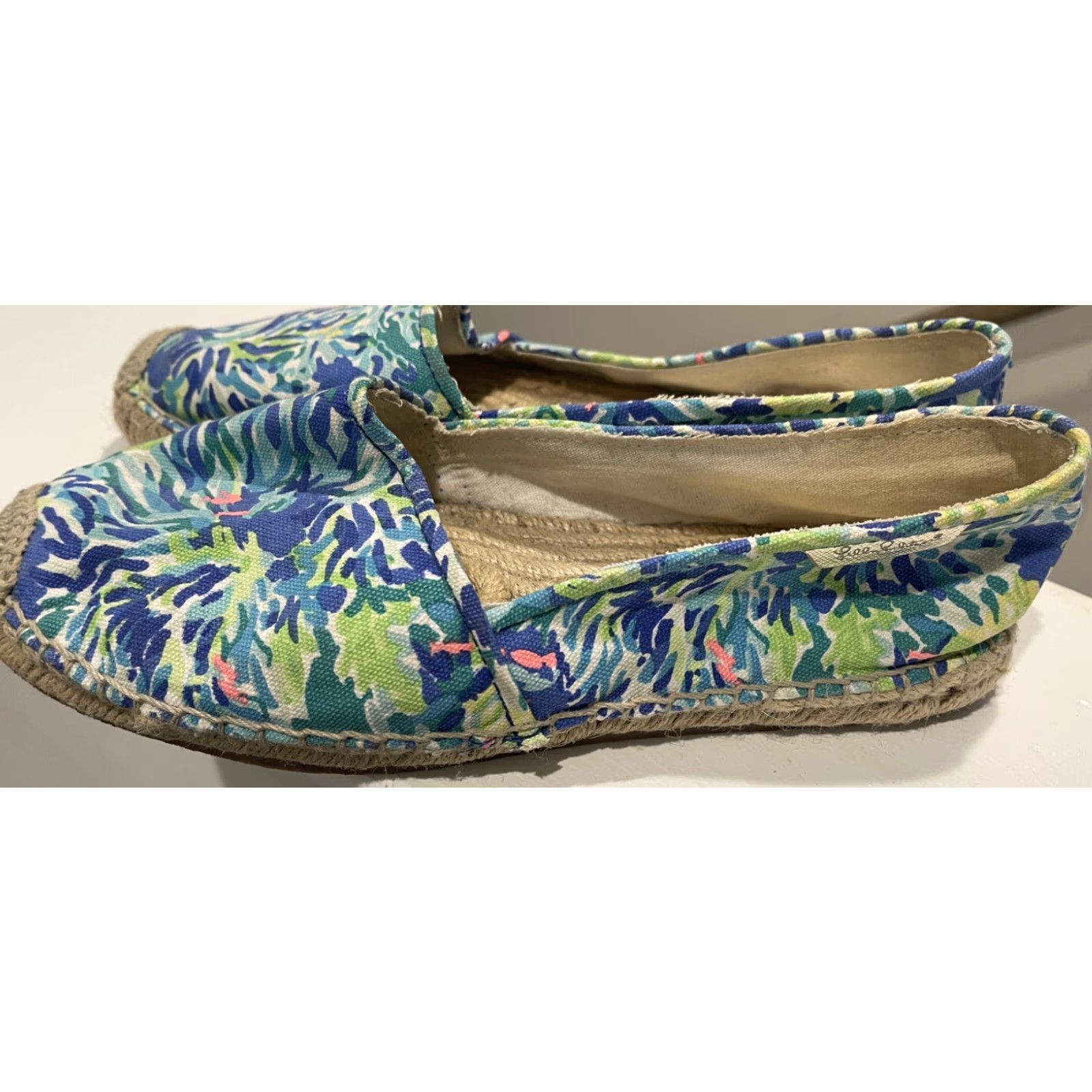 Lilly Pulitzer Lilly Pulitzer Lia Wade and Sea Multicolor Printed Espadrille 8 Women Sandal Flat Multicolor 8 Size US 8 / IT 38 - 4 Thumbnail