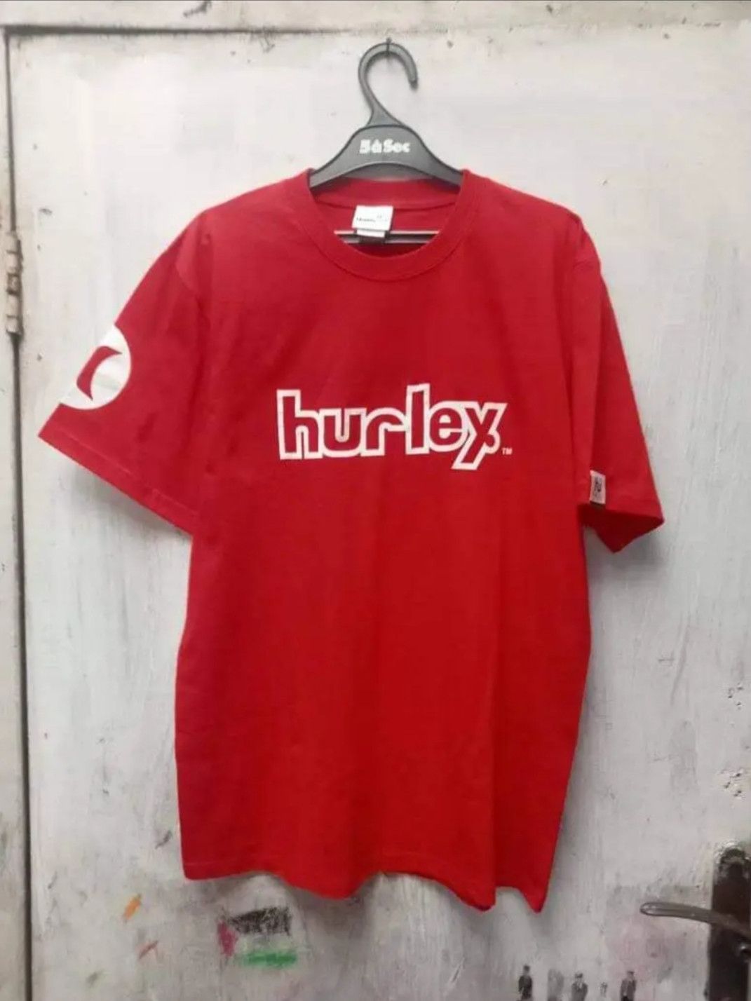 Hurley T-shirt Hurley Spell out logo 2000 Size US L / EU 52-54 / 3 - 1 Thumbnail