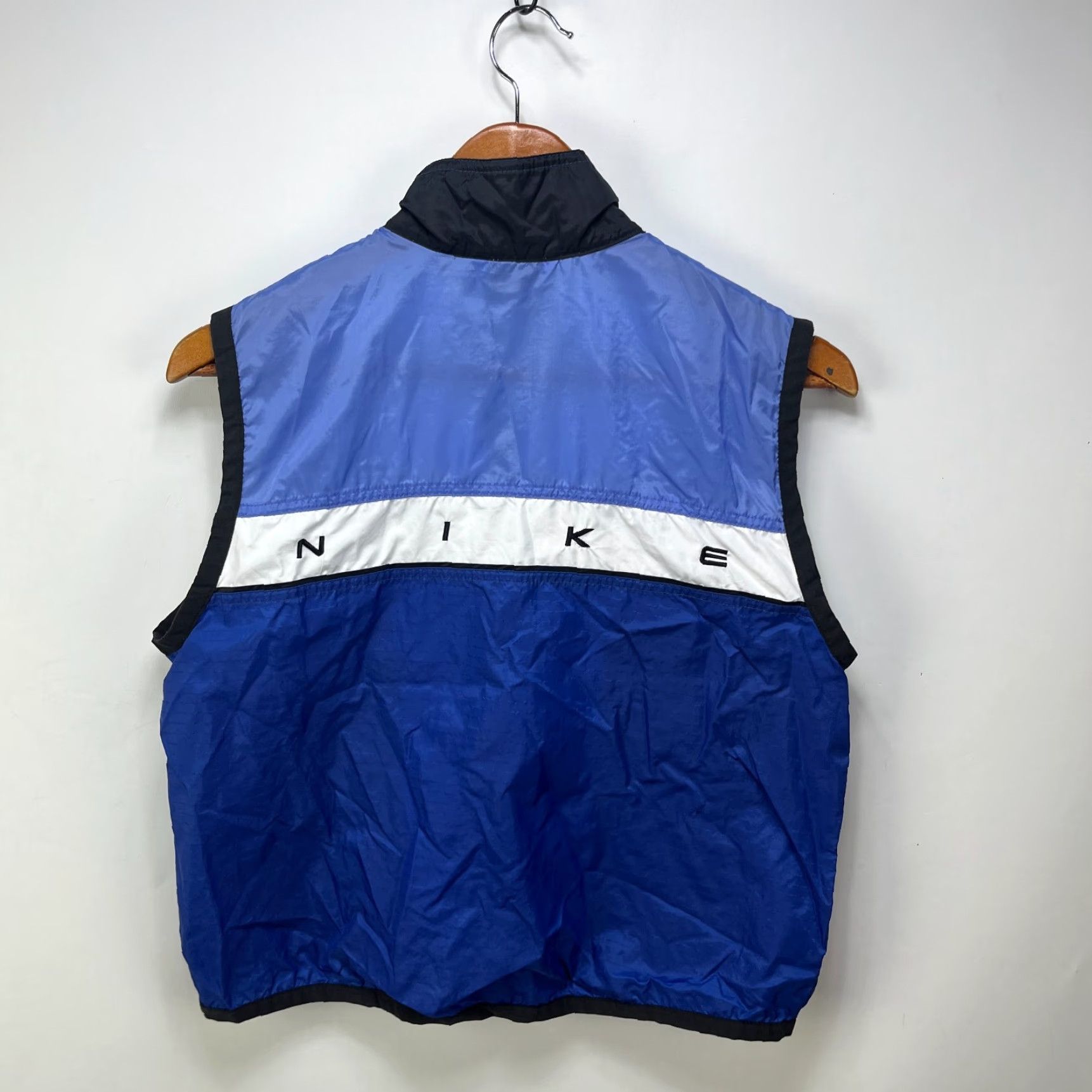 Nike VINTAGE Nike Windbreaker Vest Full Zip Hooded M Womens 90s Blue Logo Nylon Softshell Mid-Length Jacket/Coat - Timberland Weathergear Size M / US 6-8 / IT 42-44 - 6 Thumbnail