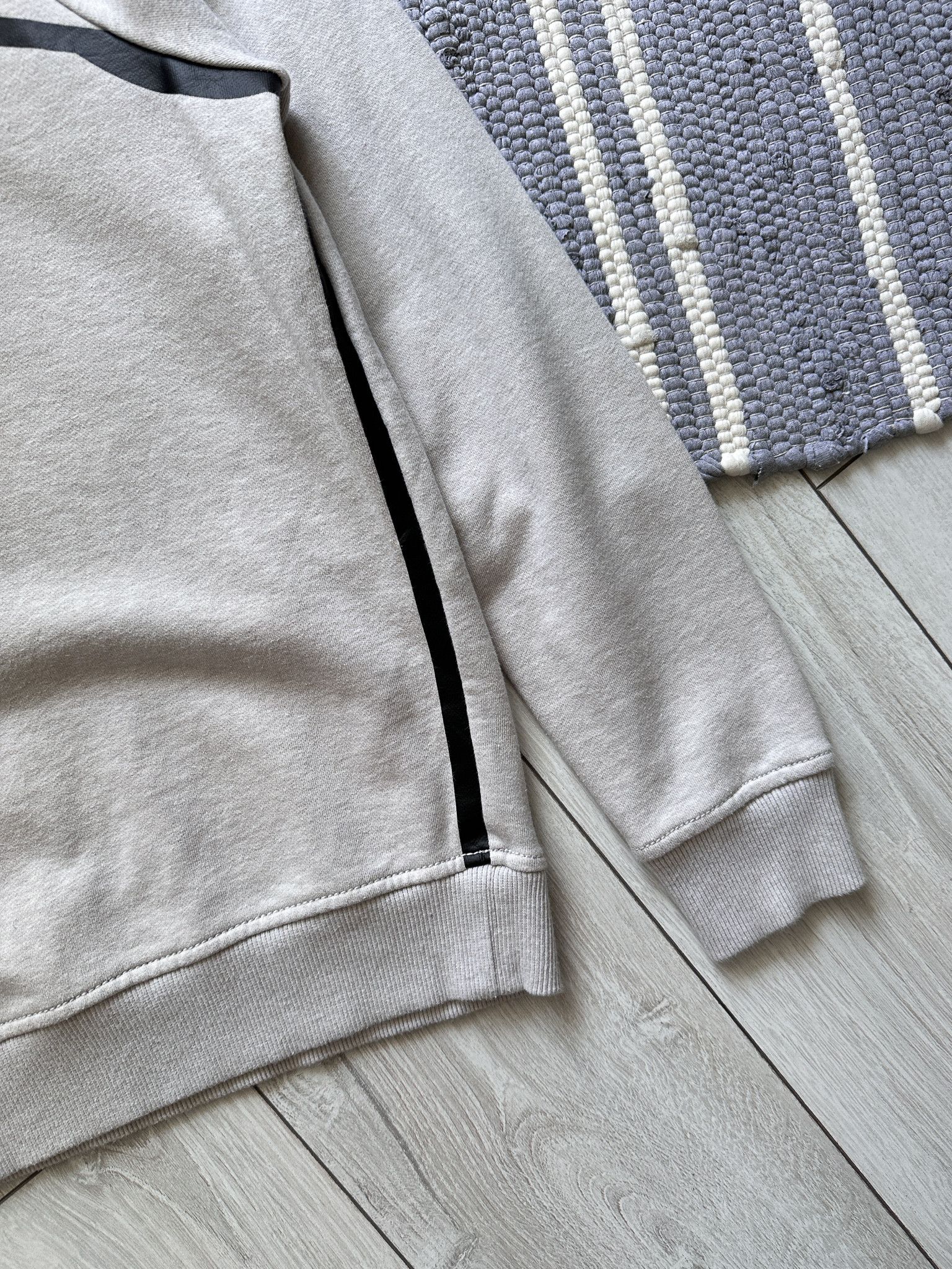 Marc by Marc Jacobs Marc By Marc Jacobs Sweatshirt Size M / US 6-8 / IT 42-44 - 4 Thumbnail