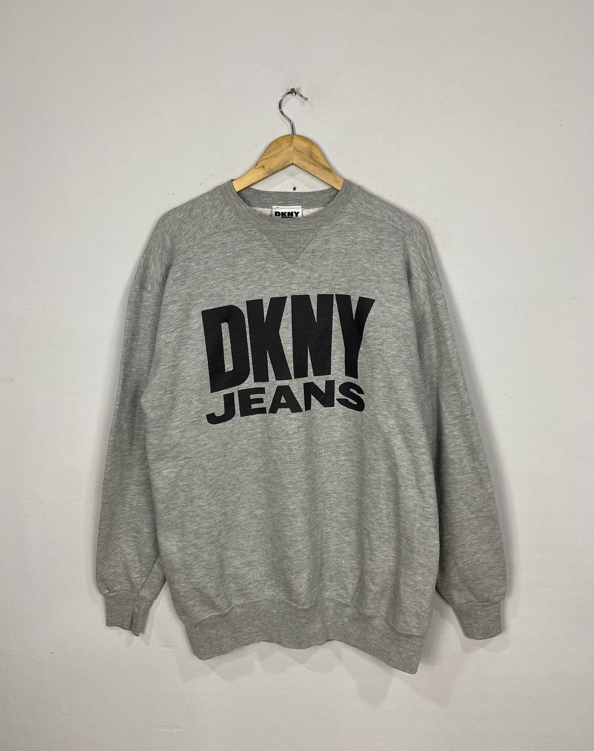 DKNY × Vintage Vintage DKNY Jeans Sweatshirt Size US L / EU 52-54 / 3 - 1 Thumbnail