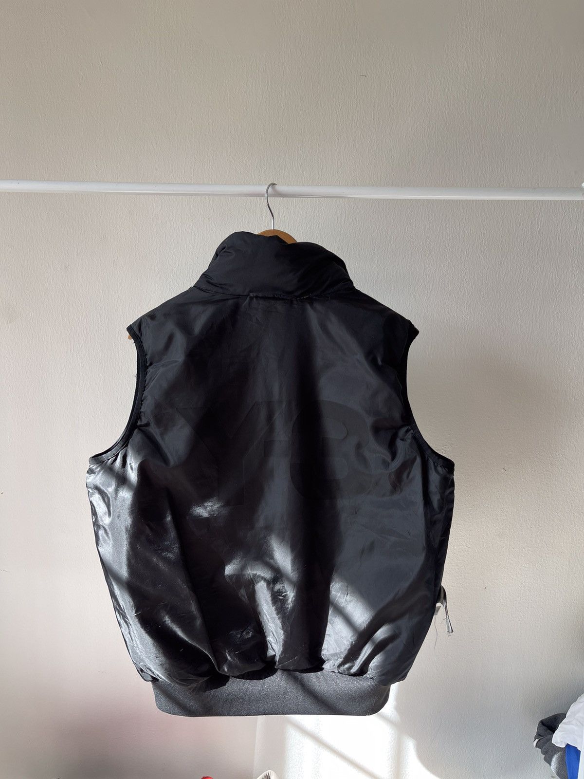 Adidas × Y's for Men × Yohji Yamamoto Yohji Yamamoto Y-3 Sleeveless Purffer Jacket Size US L / EU 52-54 / 3 - 1 Thumbnail