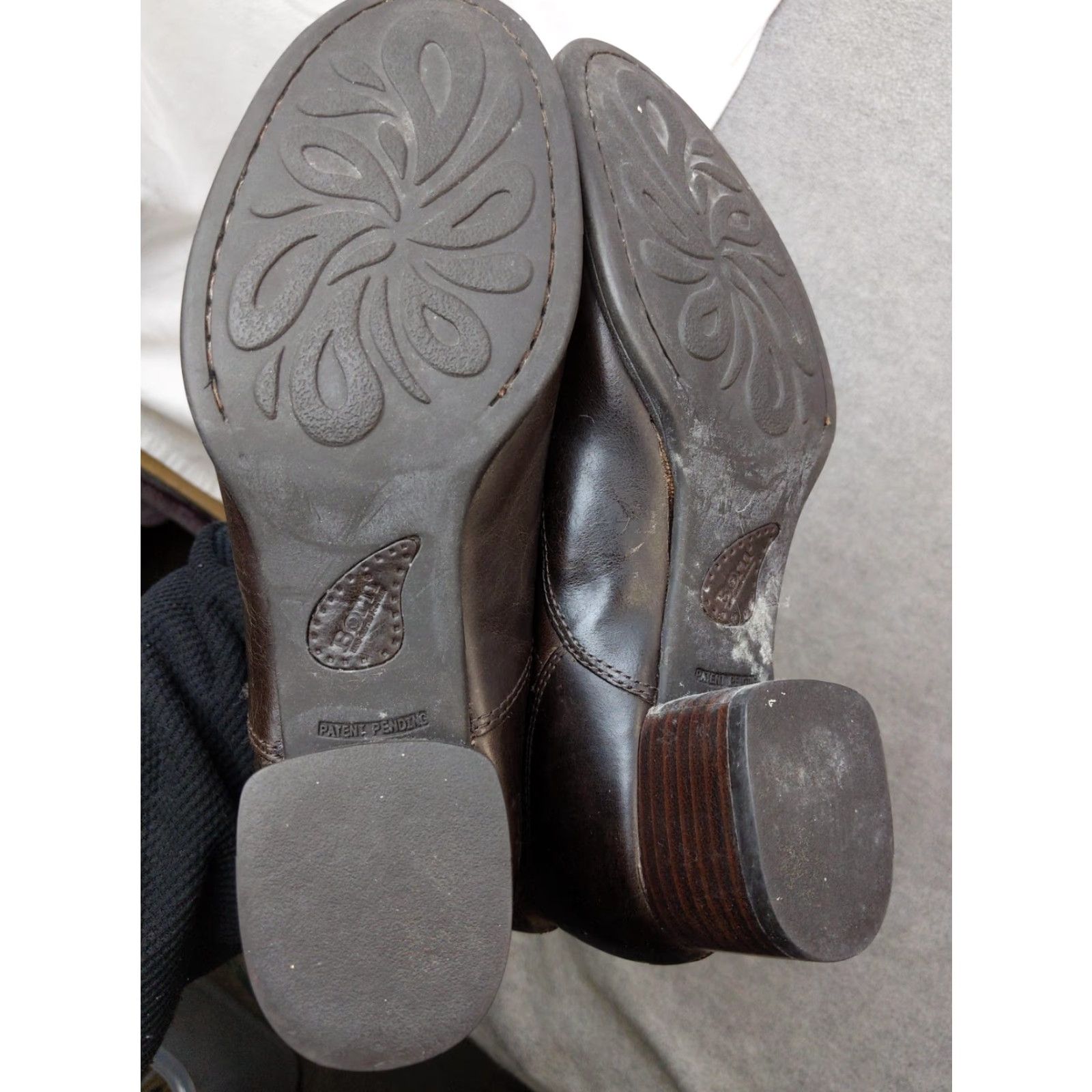 Born Born Boots Womens Size 9 Brown Leather Quilted Ankle Zip Block Heel Booties Size US 9 / IT 39 - 5 Thumbnail