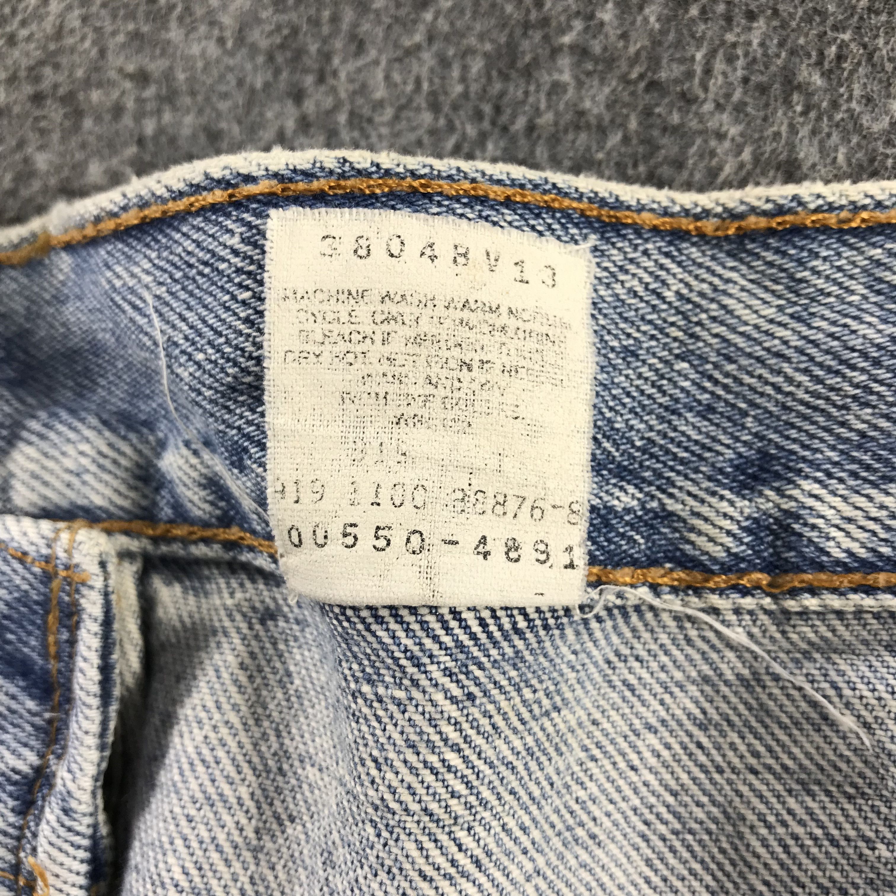 Levi's Vintage Levis 550 Jeans Faded Blue Short Pants KJ3454 Size US 32 / EU 48 - 10 Thumbnail