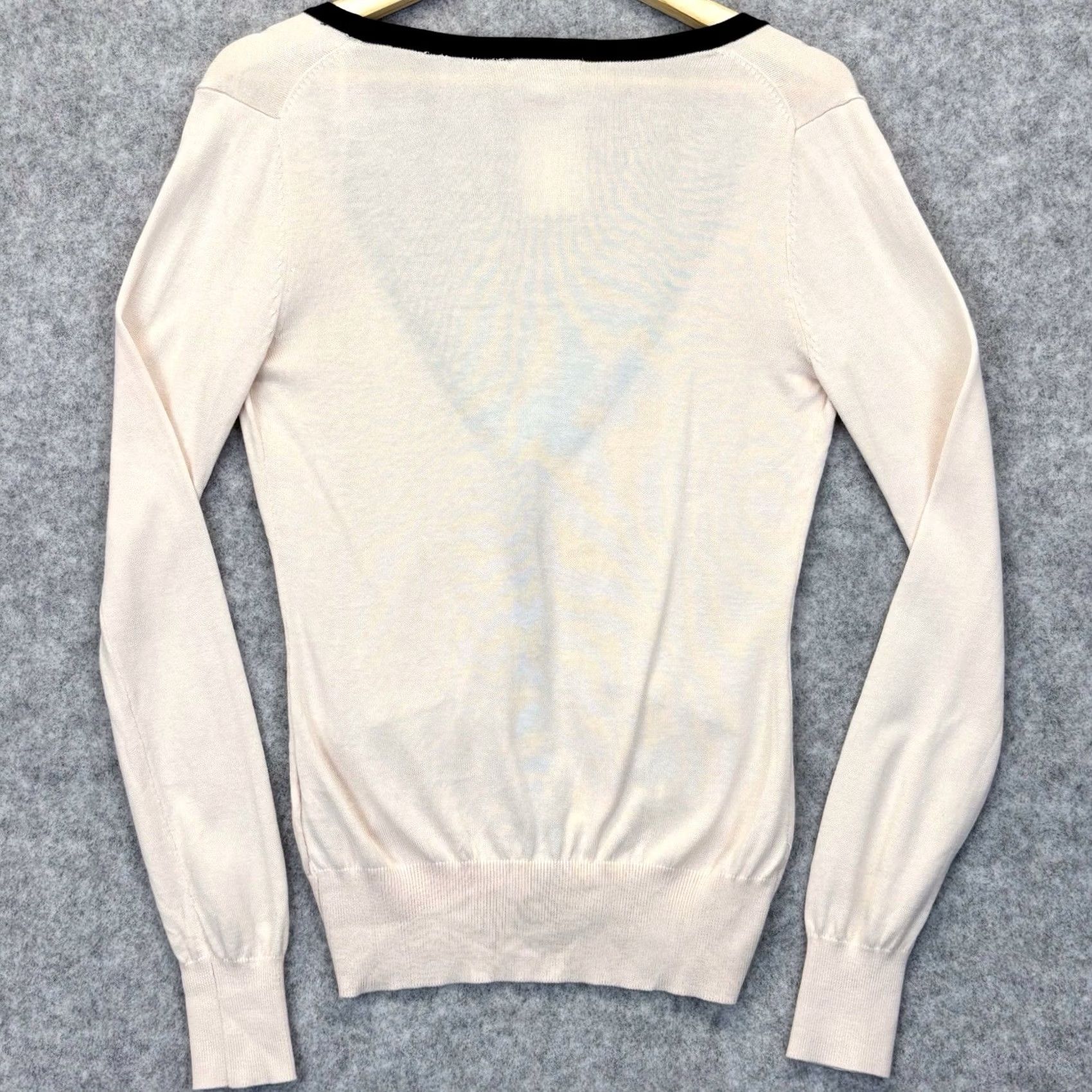 H&M H&M Cardigan Jumper Pink Bow Button Up Womens Size S Small Defects New with Defects Vintage: No (remove?) Size S / US 4 / IT 40 - 2 Thumbnail