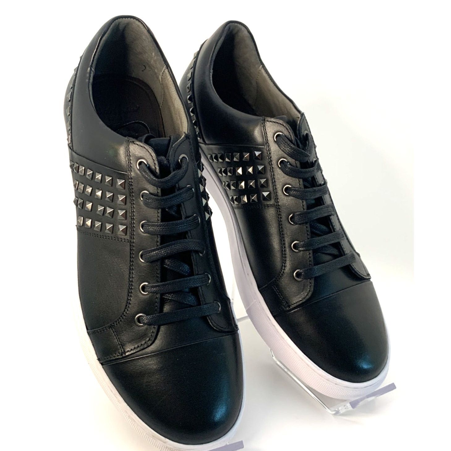 Robert Graham Robert Graham Studded Black Leather Sneakers | Sz 9 | NIB Size US 9 / EU 42 - 8 Thumbnail