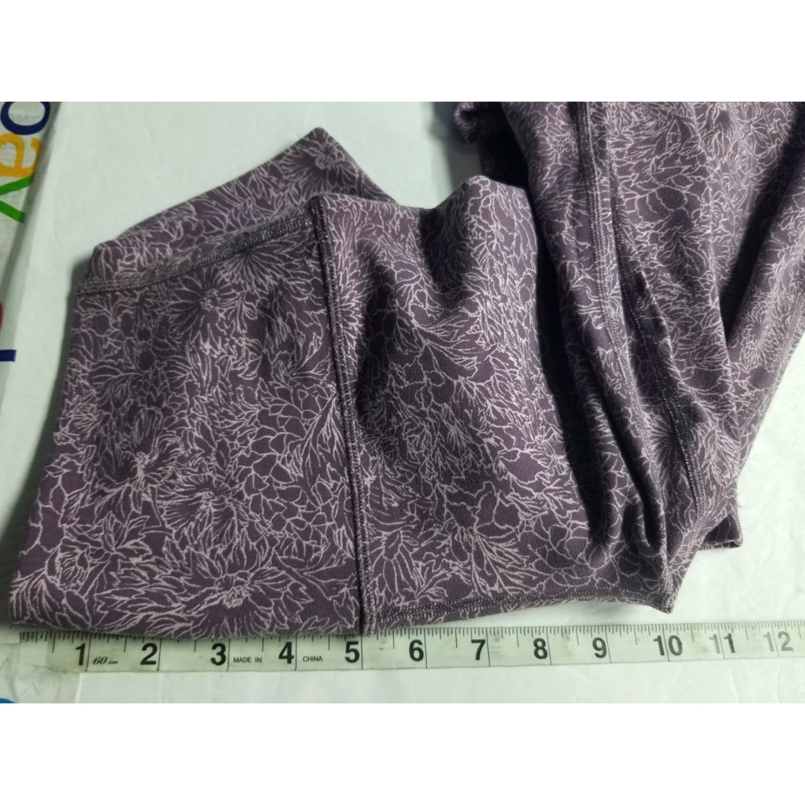 Lululemon VINTAGE Lululemon Wunder Under Leggings Size 4 Floral Women Athletic Ankle Skinny Pockets Breathable Quick Dry Stretch Regular Size 27" / US 4 / IT 40 - 4 Thumbnail