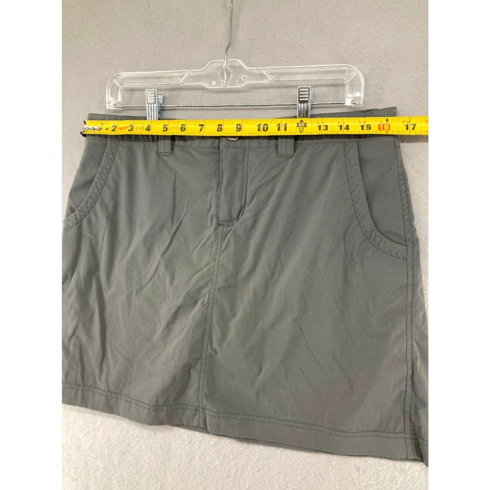 Eddie Bauer Eddie Bauer Green Short A-Line Skirt 8 Women's Outdoor Performance Size 30" / US 8 / IT 44 - 2 Thumbnail