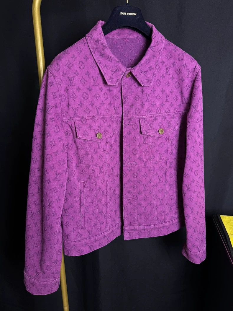 Louis Vuitton LOUIS VUITTON Purple presbyopic full print denim jacket 250 Size US L / EU 52-54 / 3 - 1 Thumbnail