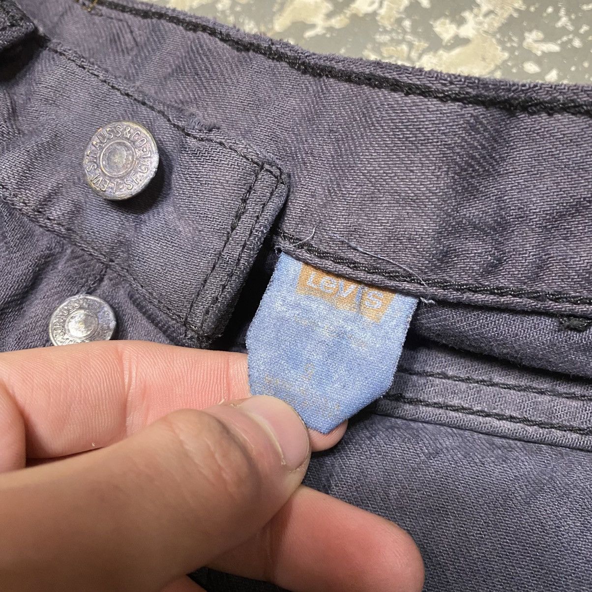 Levi's × Vintage Vintage Levi’s 501 Button Fly Navy/Black Dyed Denim JeanUSA Size US 26 / EU 42 - 3 Thumbnail