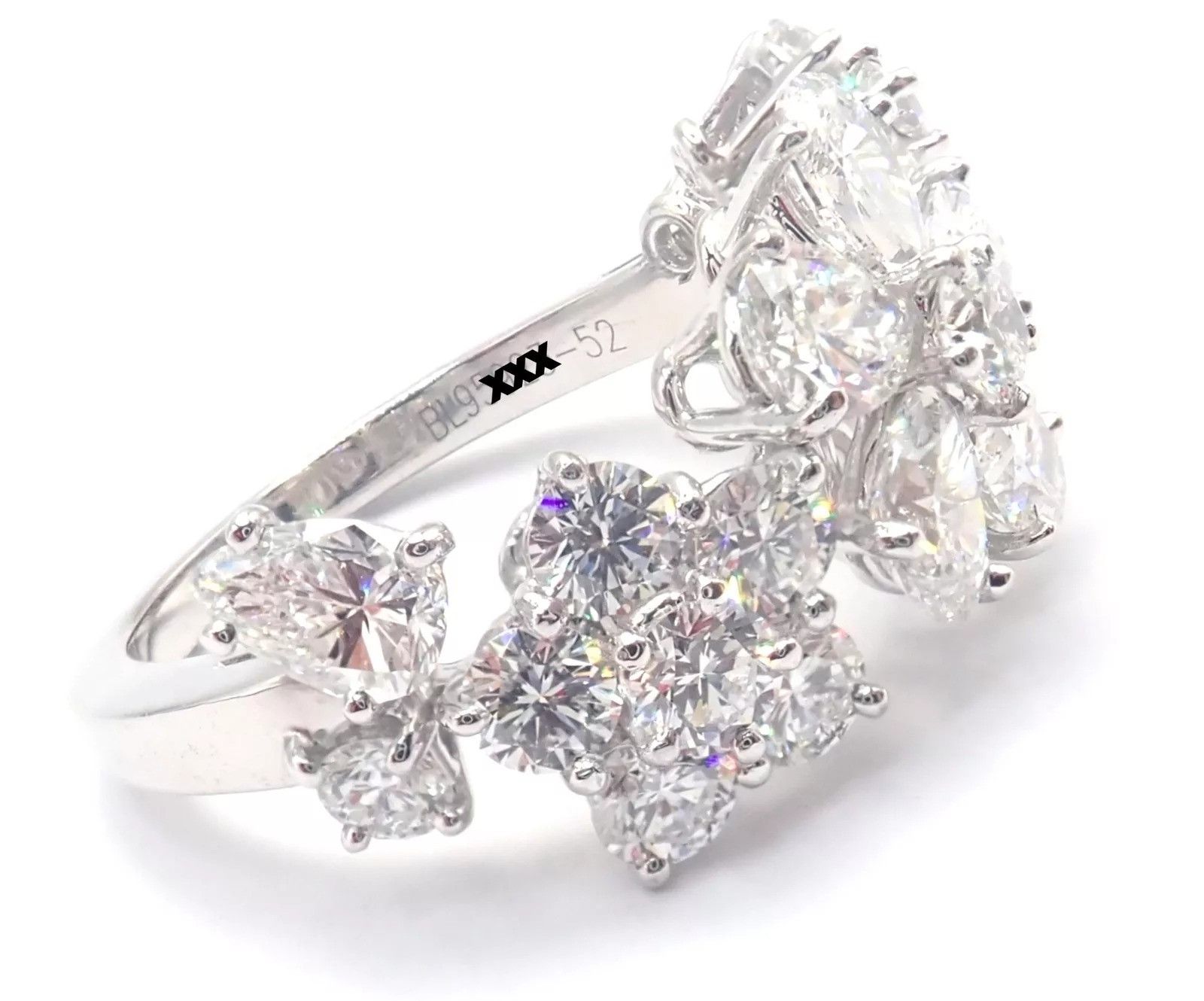 Van Cleef & Arpels Van Cleef & Arpels Folie des Pres 18k Diamond Flower Ring Size ONE SIZE - 3 Thumbnail