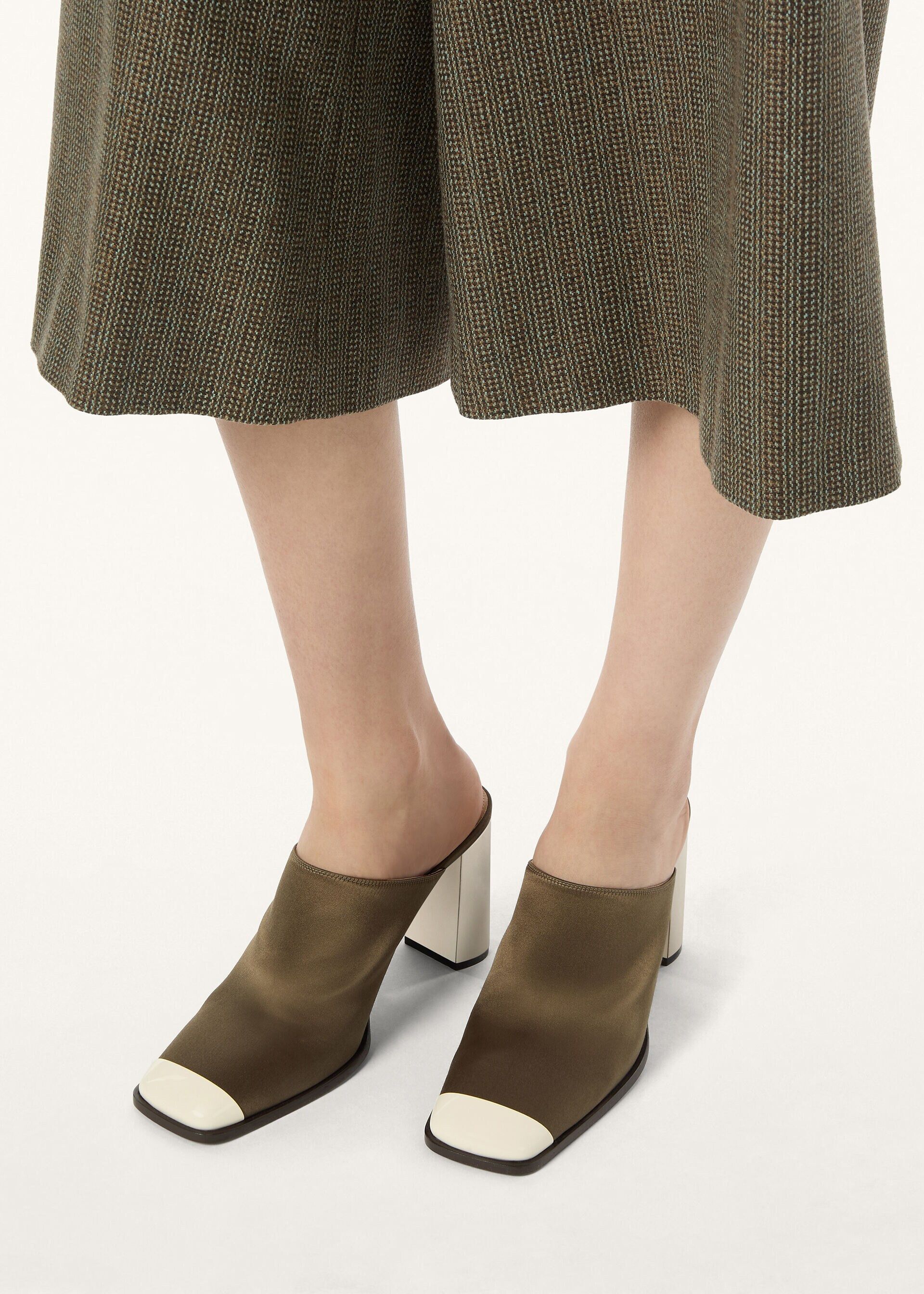 Loro Piana os11x0326 FAR1163 Alba Heeled Mules in Olive Shadow Size US 6 / IT 36 - 2 Thumbnail