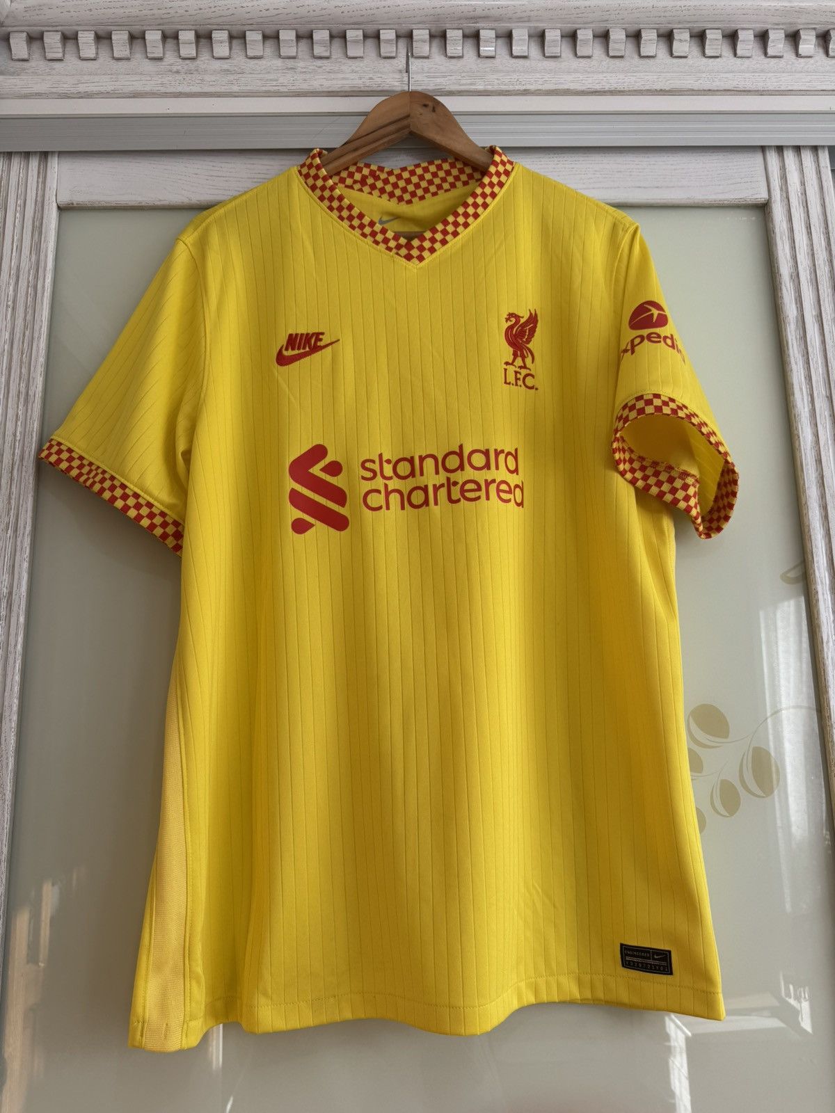 Nike Liverpool 2021-2022 Third Soccer Jersey Football Kit Shirt Size US XL / EU 56 / 4 - 5 Thumbnail
