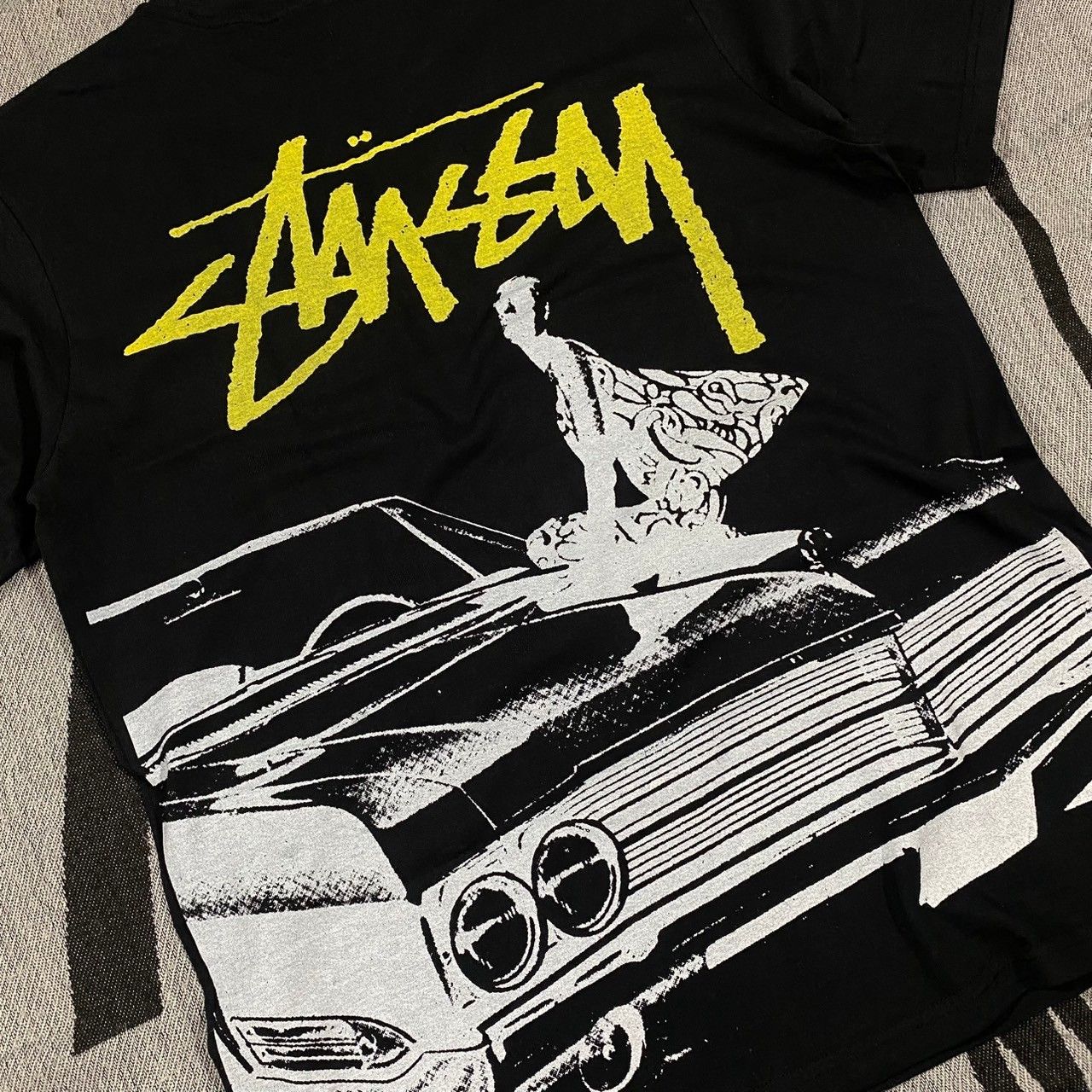 Stussy STUSSY BEAT CRAZY TEE • MEDIUM Size US M / EU 48-50 / 2 - 2 Thumbnail