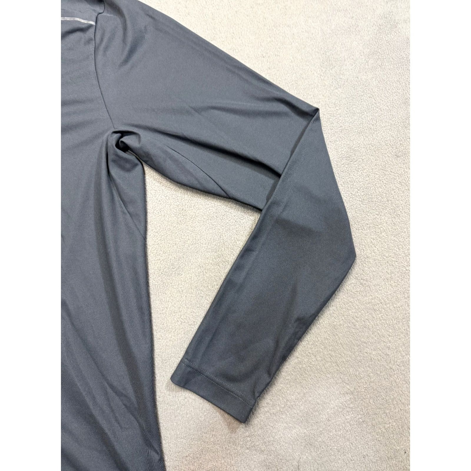 Odlo Odlo Gray training shirt long sleeve mens size L Size US L / EU 52-54 / 3 - 7 Thumbnail
