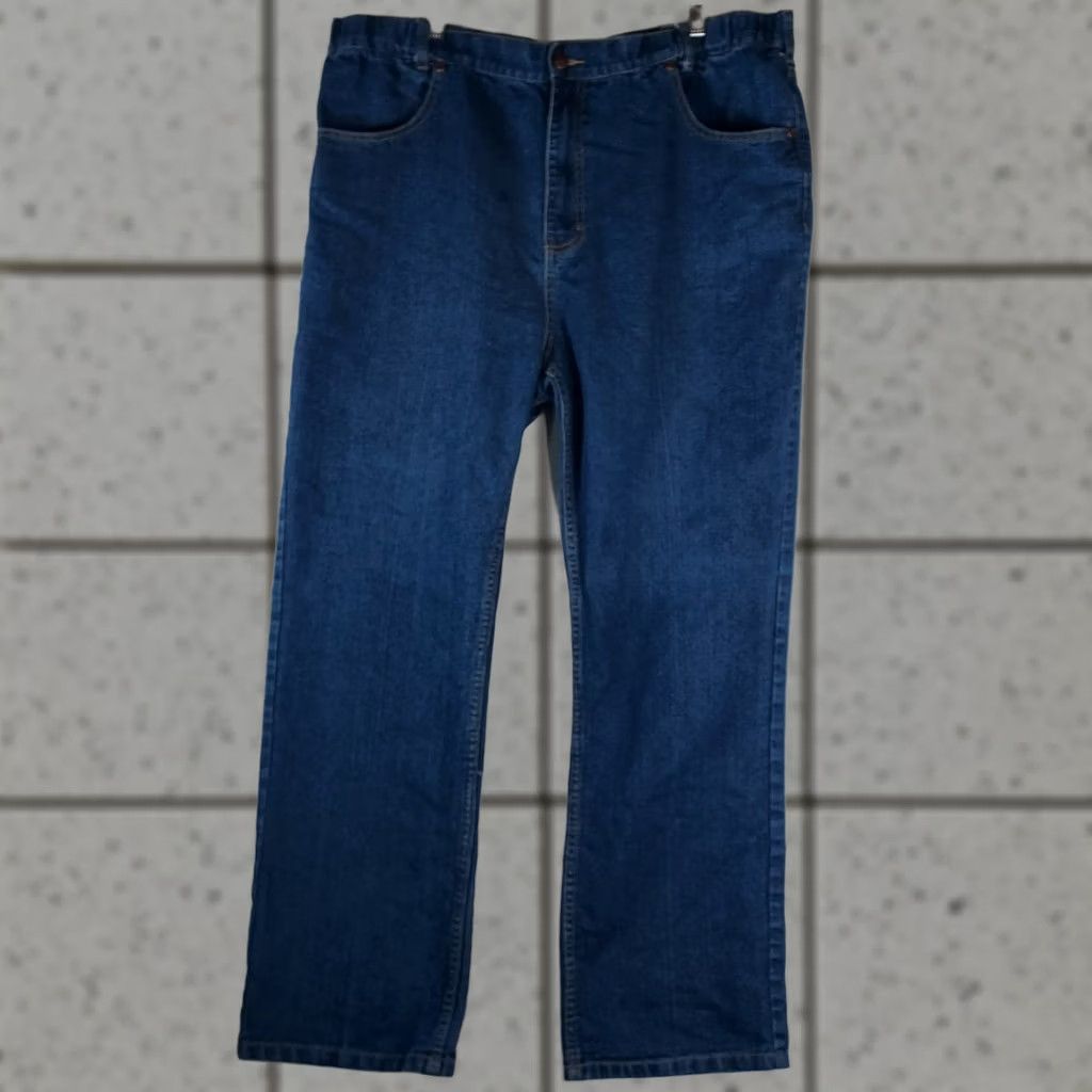 Vintage David Taylor Mens Jeans 40x32 Blue Comfort Fit Straight 5-Pocket Denim High Rise Regular Rise Vintage No Size US 40 / EU 56 - 1 Thumbnail
