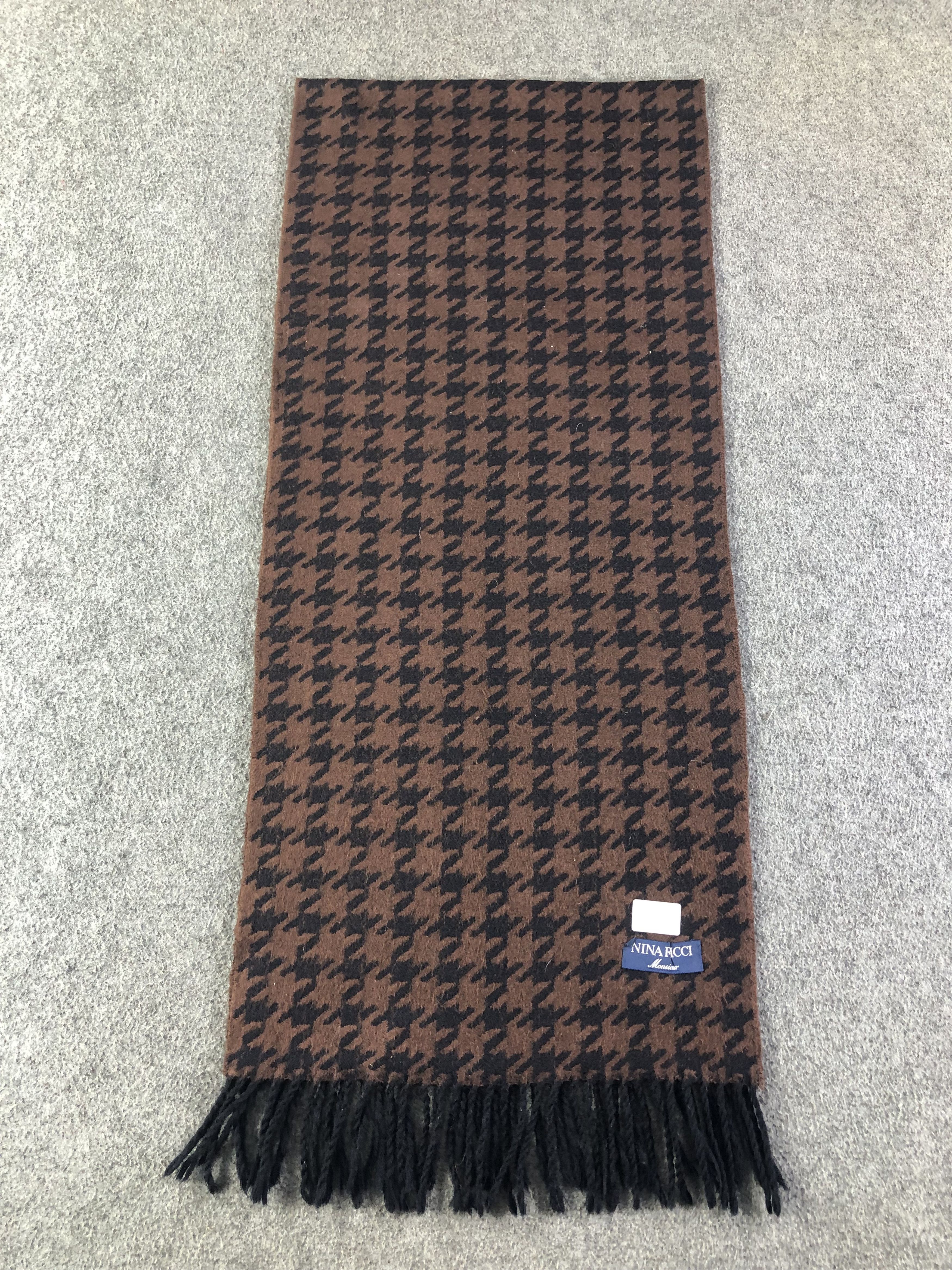 Nina Ricci Nina Ricci Houndstooth Scarf / Muffler / Neckwear SS1393 Size ONE SIZE - 2 Thumbnail