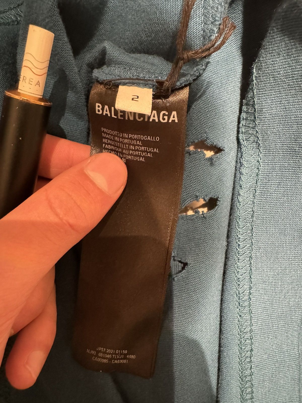 Balenciaga BALENCIAGA DESTROYED LONGLSLEEVE Size US L / EU 52-54 / 3 - 7 Thumbnail