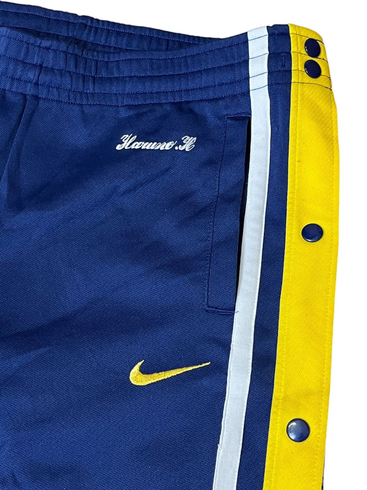 Nike VINTAGE NIKE MADE IN JAPAN TRACKPANTS Size US 36 / EU 52 - 4 Thumbnail