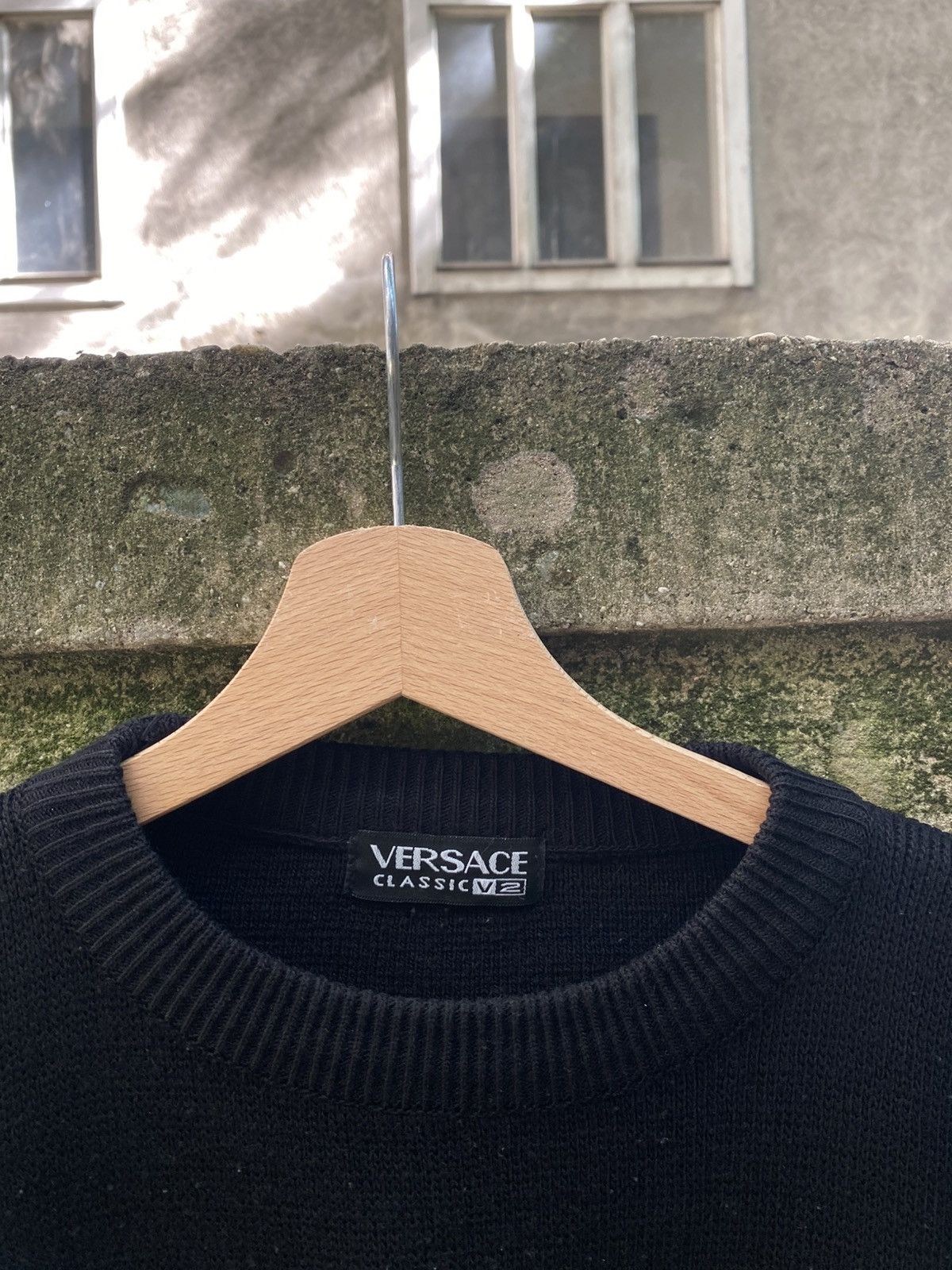 Versace × Vintage Vintage Versace big Embroidered Medusa Logo Sweater Size US M / EU 48-50 / 2 - 3 Thumbnail
