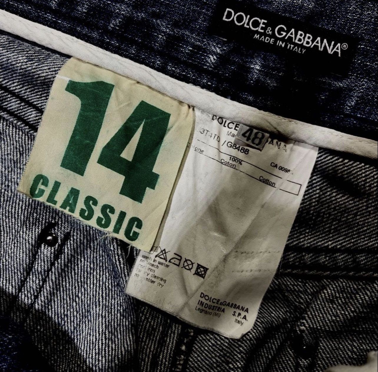 Dolce & Gabbana Dolce & Gabbana "14 Classic" Distressed Metal Logo Denim Size US 32 / EU 48 - 4 Thumbnail