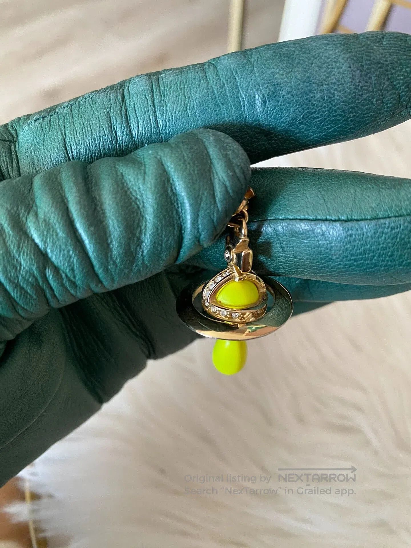 Vivienne Westwood Vivienne Westwood Fluorescent Orb Pendant Earring. Size ONE SIZE - 2 Thumbnail