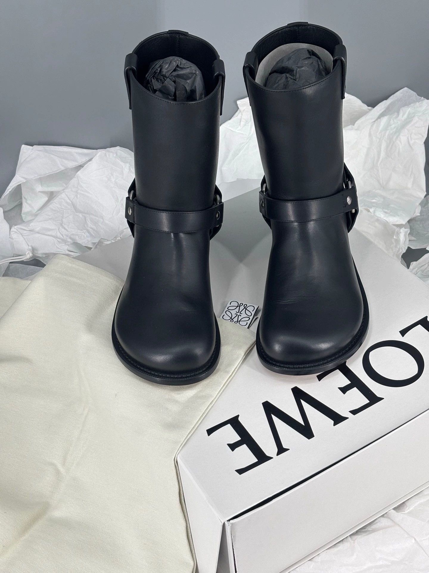 Loewe Loewe Men's Black Leather Boots Special Price Size US 8.5 / EU 41-42 - 1 Thumbnail
