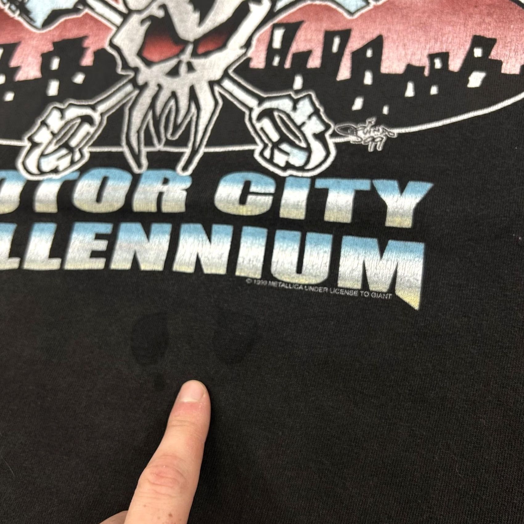 Vintage Vintage Metallica Shirt Mens Large Motor City Millennium Black Concert Tour 90s Size US L / EU 52-54 / 3 - 5 Thumbnail