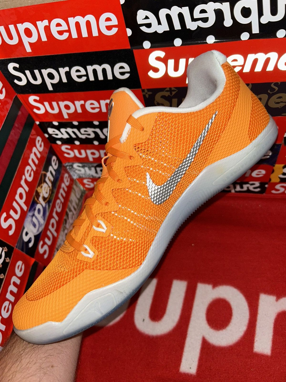 Nike Nike Kobe 11 TB 'Orange' 856485 881 15 VNDS Promo Sample Size US 15 / EU 48 - 9 Thumbnail