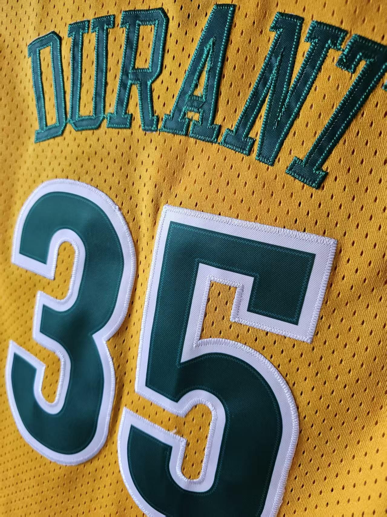 NBA Seattle Supersonics 35 Kevin Durant Jersey Stitched Yellow Size US M / EU 48-50 / 2 - 4 Thumbnail