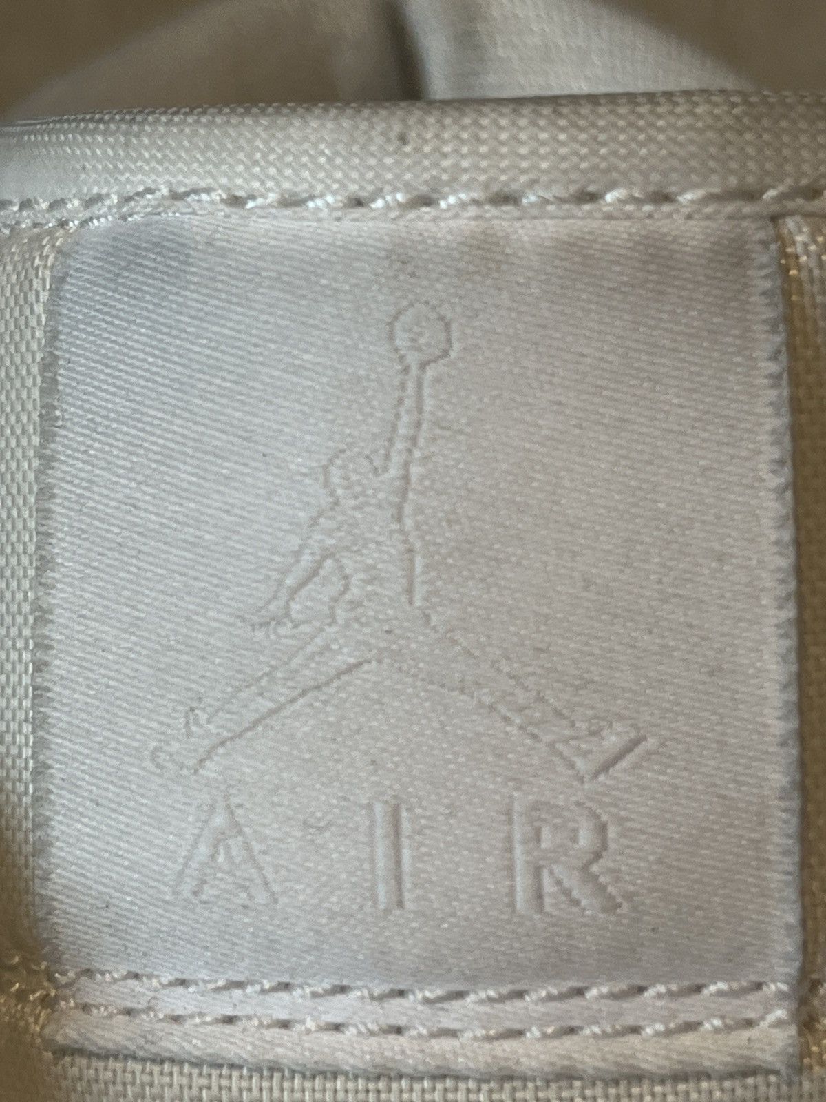 Nike Nike triple white air Jordan’s Size US 10.5 / EU 43-44 - 7 Thumbnail